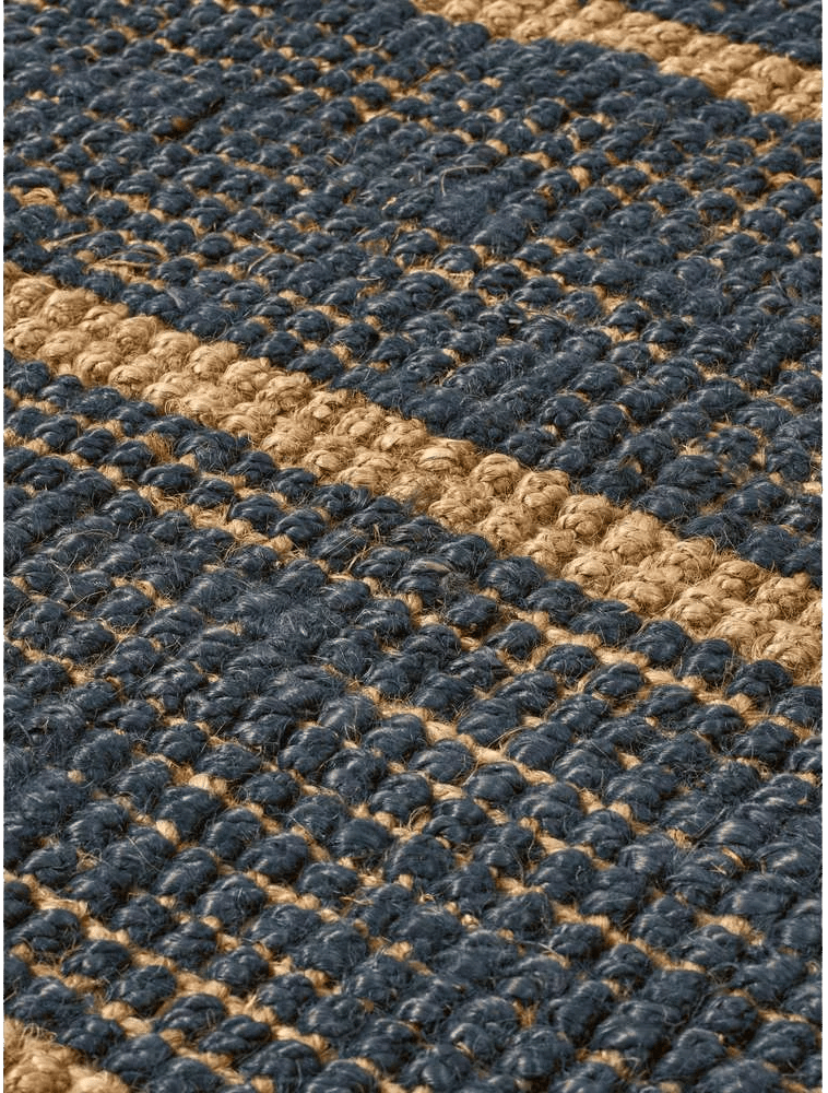 9147632 FERM LIVING ATHENS STRIPE GULVTÆPPE NATURINK BLUE 140X200CM 2