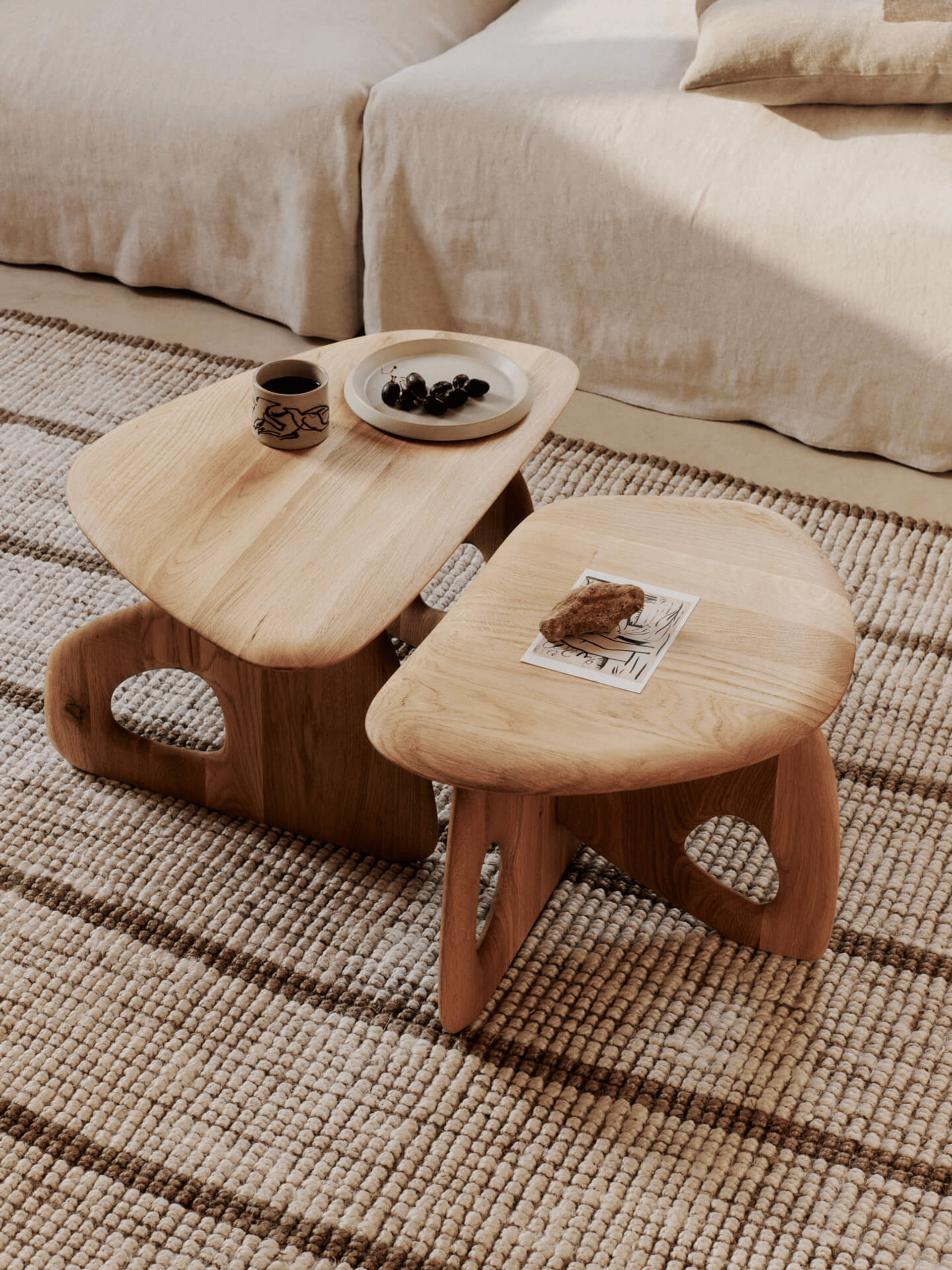 9147624 FERM LIVING OAR SOFABORD Ø70 EG 5