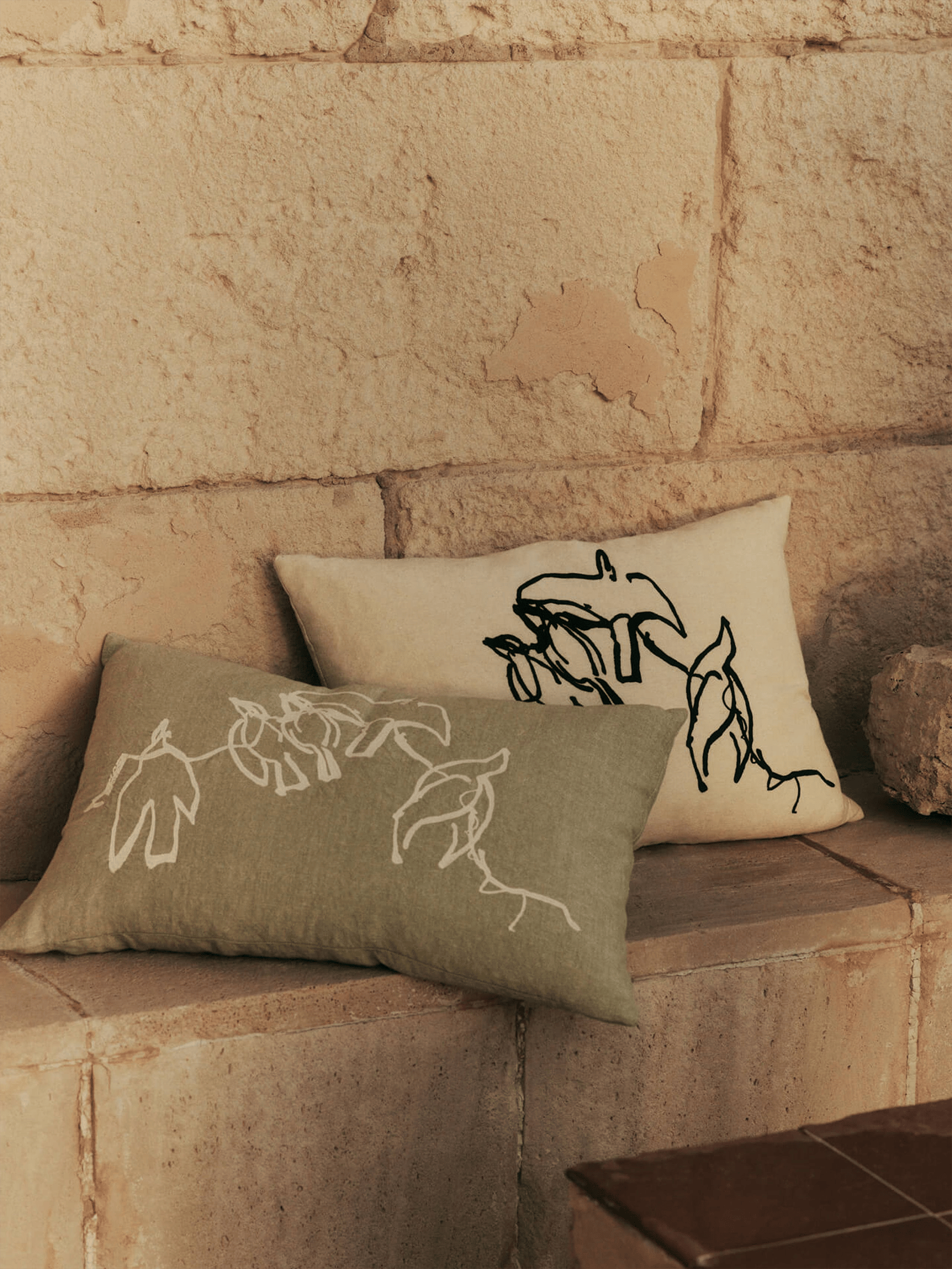 9147618 FERM LIVING VUELO PUDE NATUR 60X40CM 3