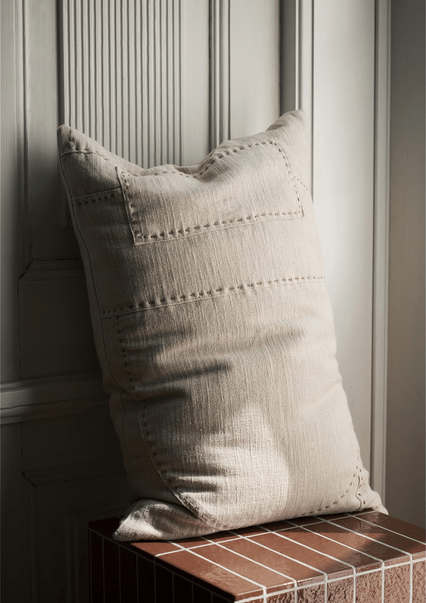 9147587 FERM LIVING DARN PUDE NATUR 60X40CM 2