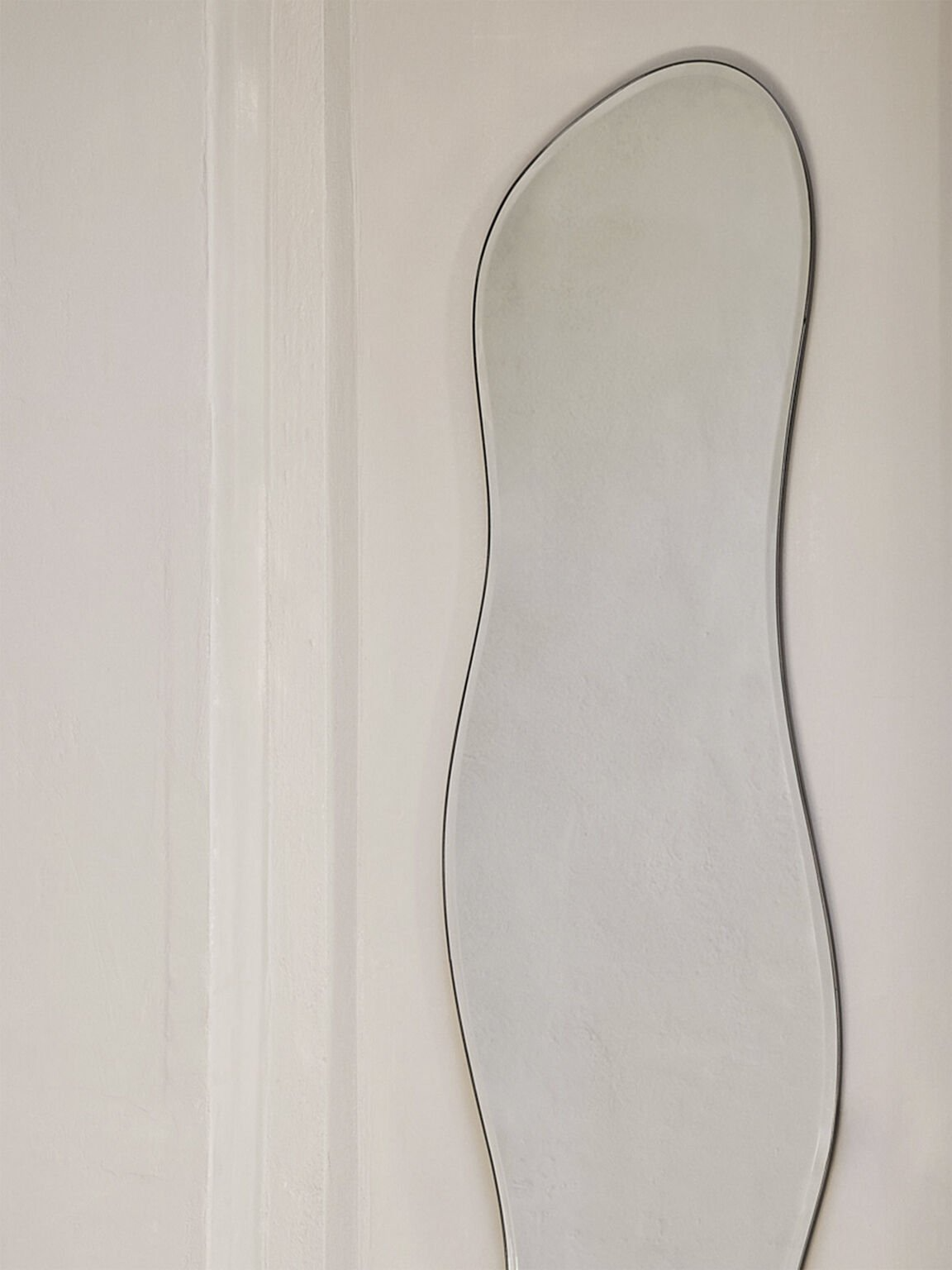 9147593 FERM LIVING POND SPEJL FULL SIZE MESSING 164,8X40CM 2
