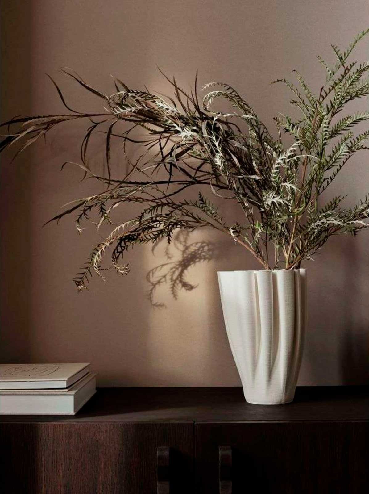 9147589 FERM LIVING DEDALI VASE OFF WHITE 3