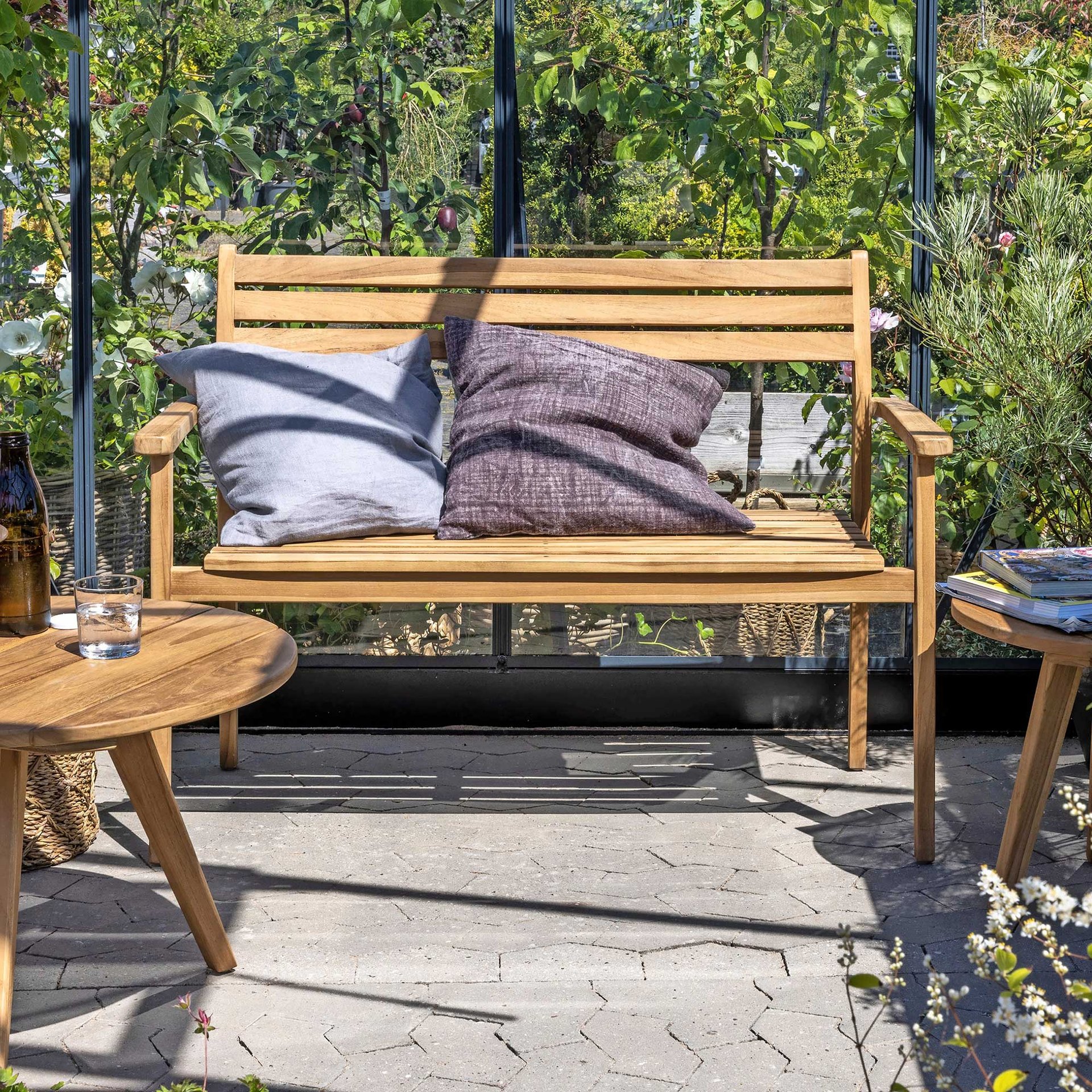 2425198 GILI BÆNK MED RYGLÆN TEAK 1