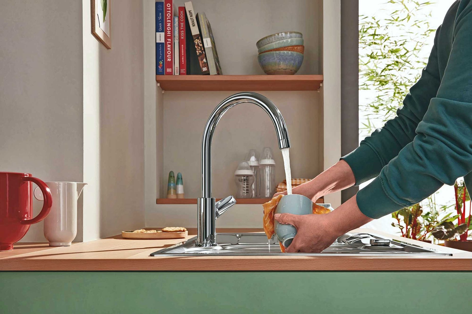 2406084_5.jpg