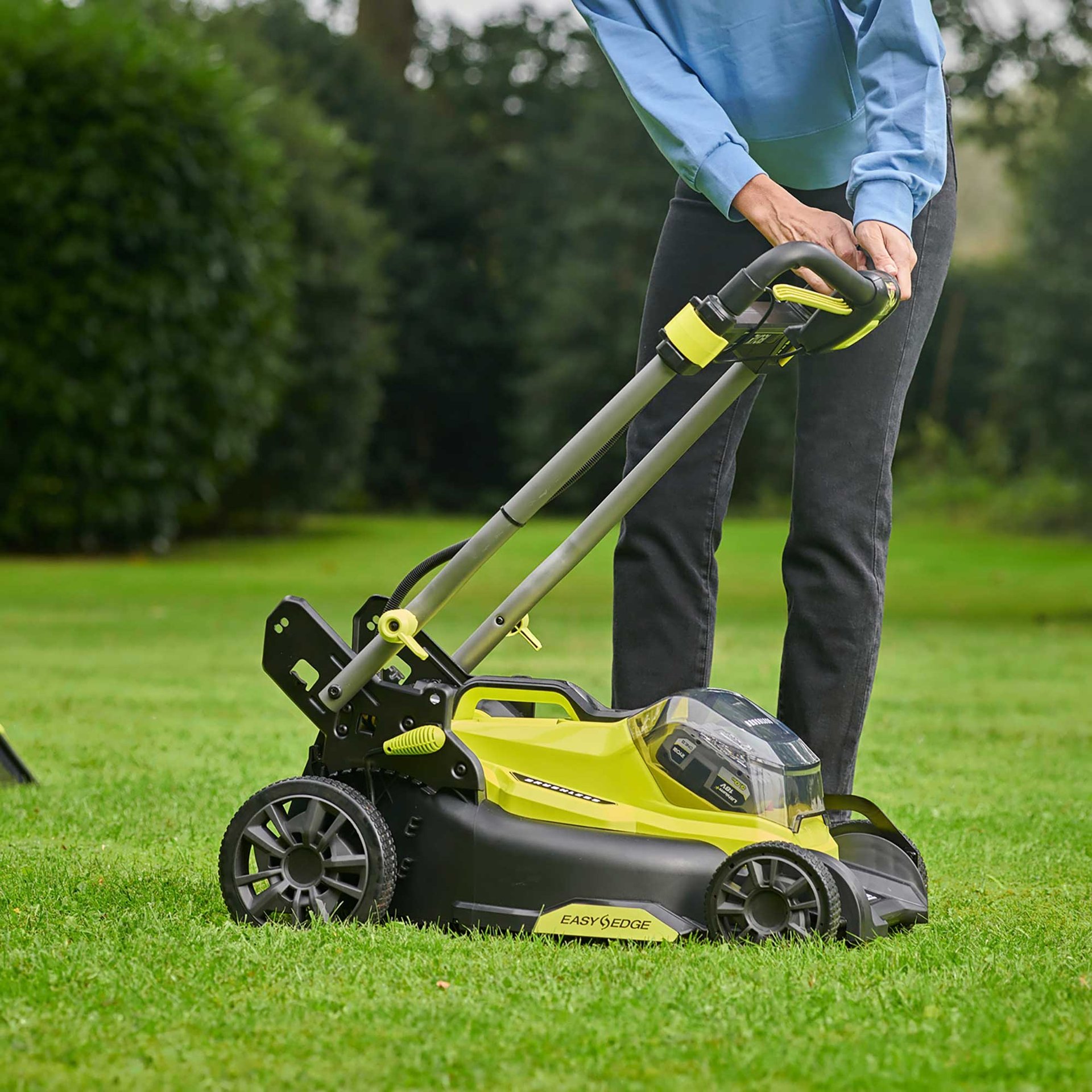 2394007 RYOBI PLÆNEKLIPPER RY18LMX40C 240 3