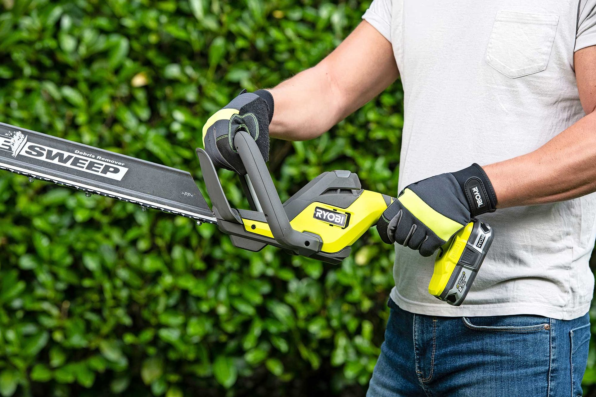 2160820 RYOBI HÆKKEKLIPPER RY18HT55A 0 UDEN BATTERI OG LADER 3