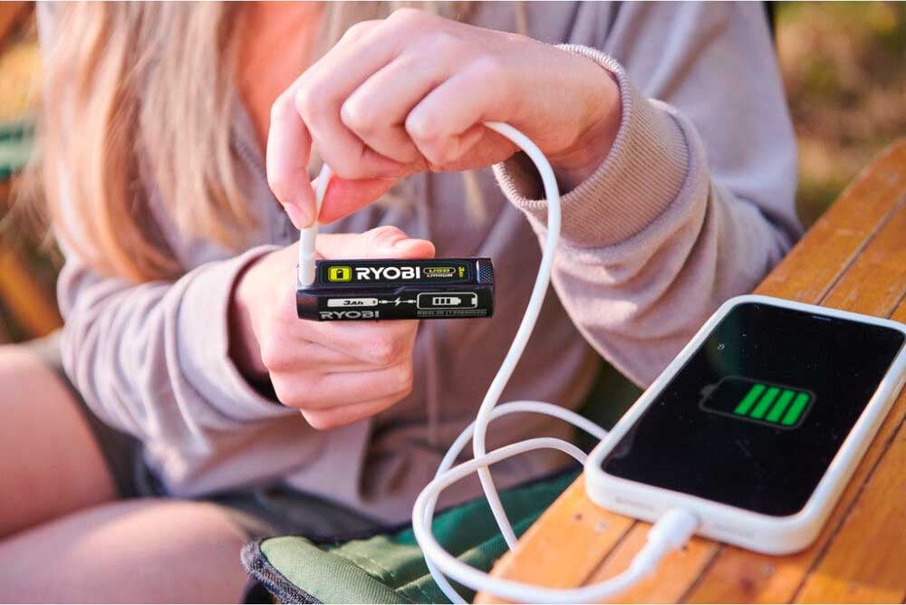 2354535 RYOBI BATTERI RB4L30 4V 3,0 AH USB BATTERI 1 (1)