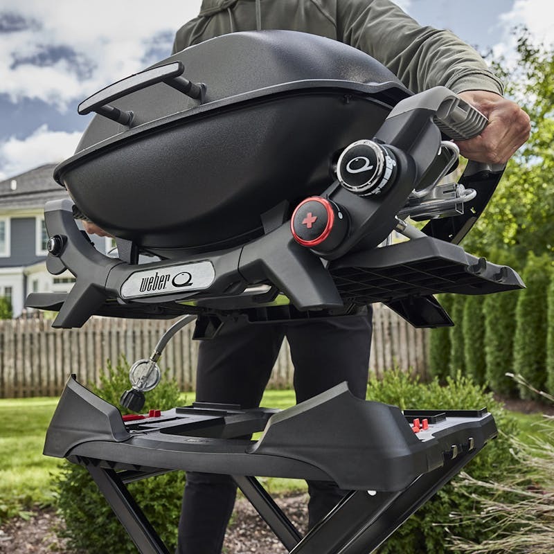 2432746 3