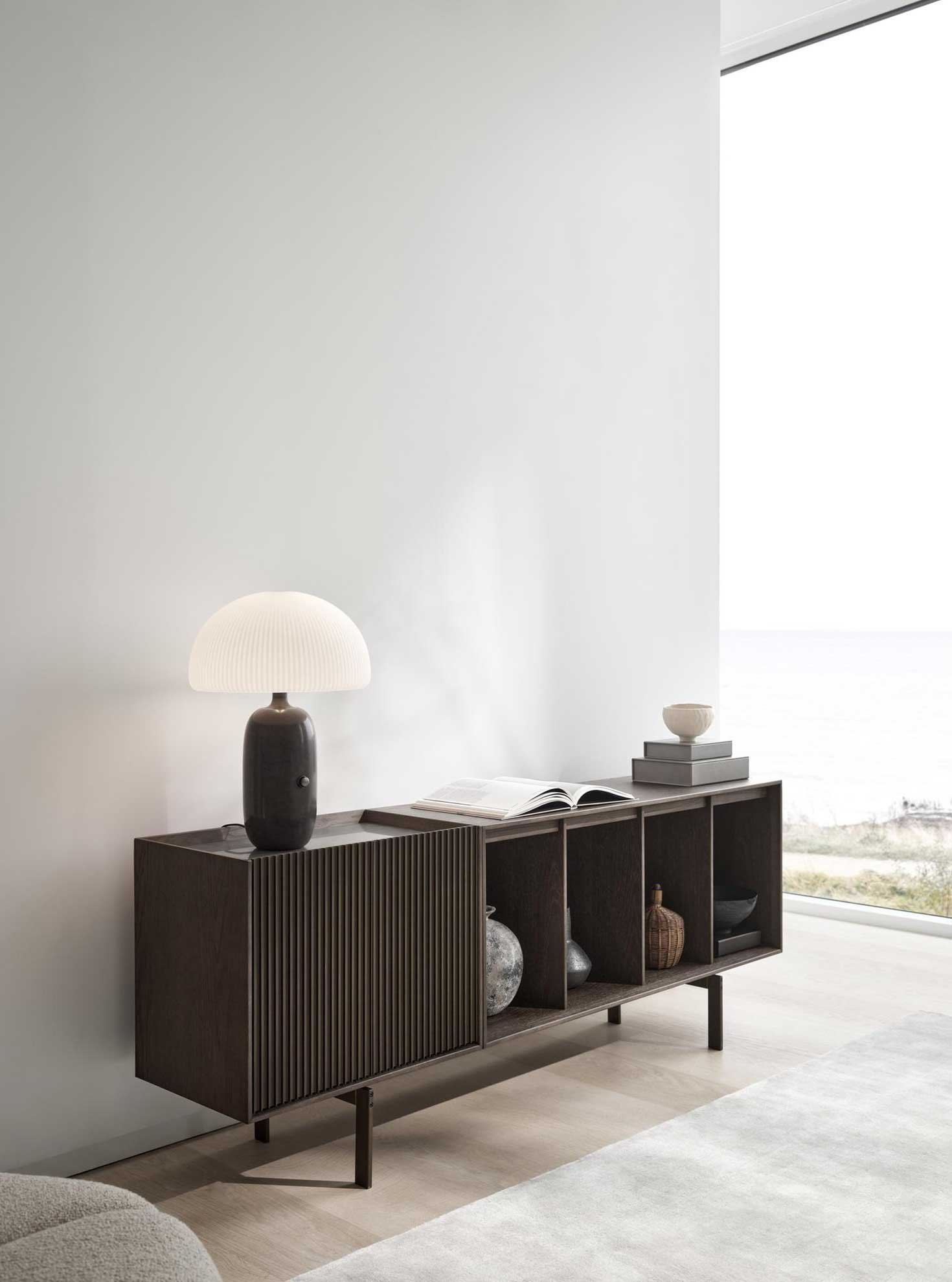 9148222 VIPP 675 HERO 1 KABINET MØRK EG MARMOR 5