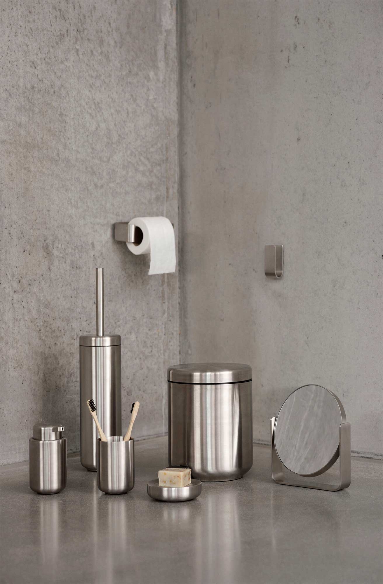 9148201 ZONE UME TOILETRULLEHOLDER STÅL 3