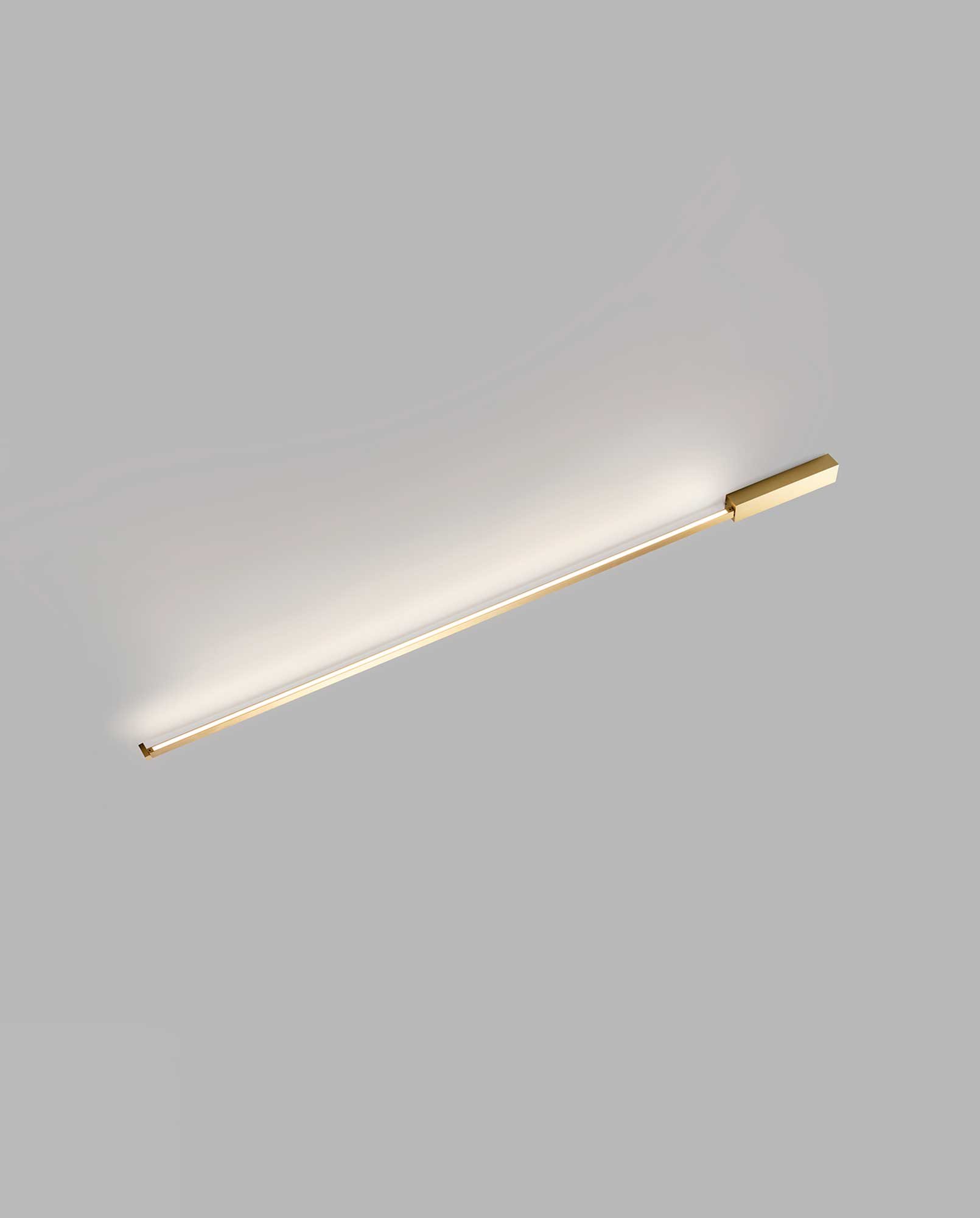 9149424 STRIPE CW 1500 LOFTVÆGLAMPE MESSING 4