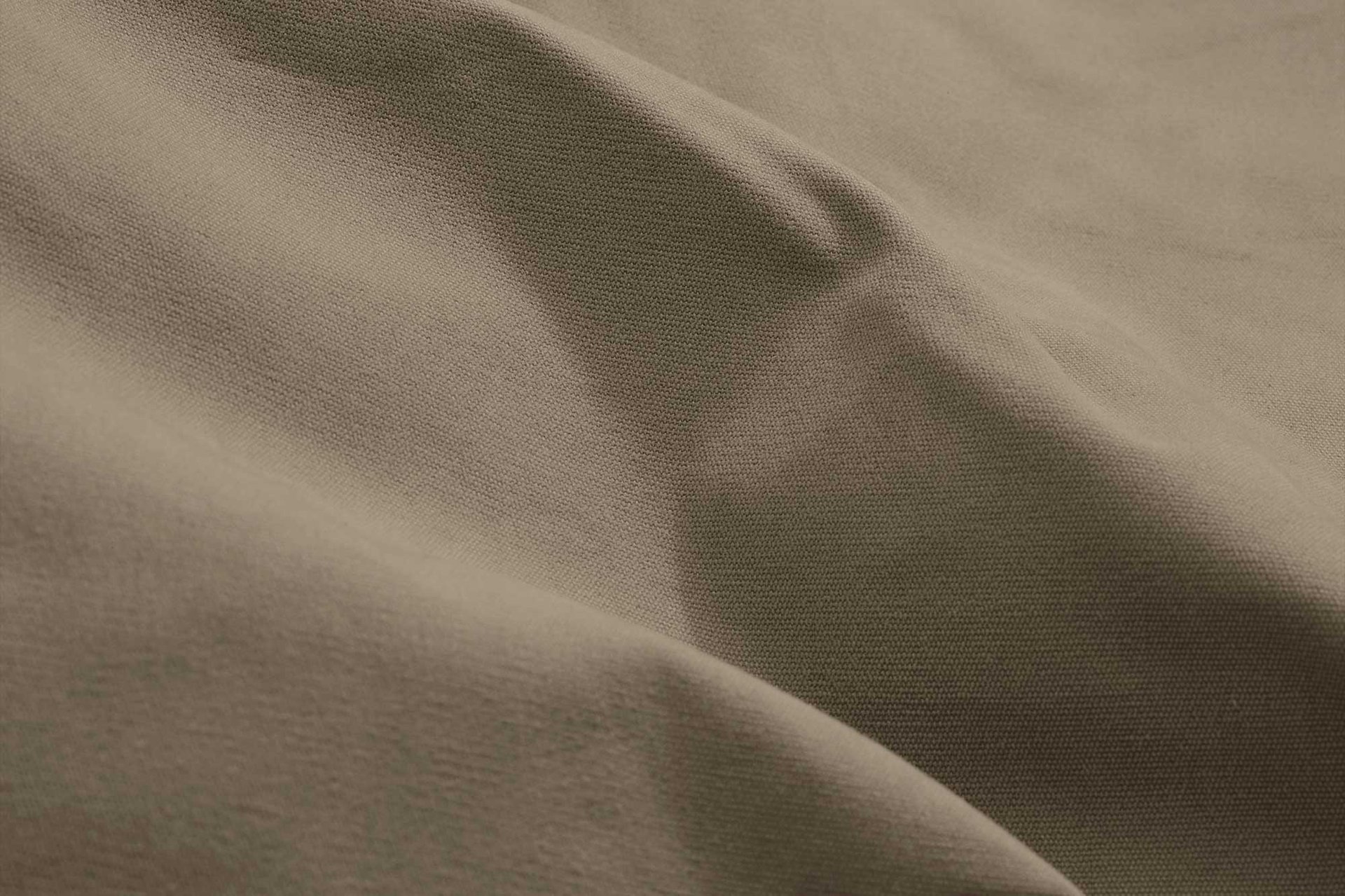 9149156 Fatboy The Original Canvas Recycled Taupe Grey Closeup 01 107232