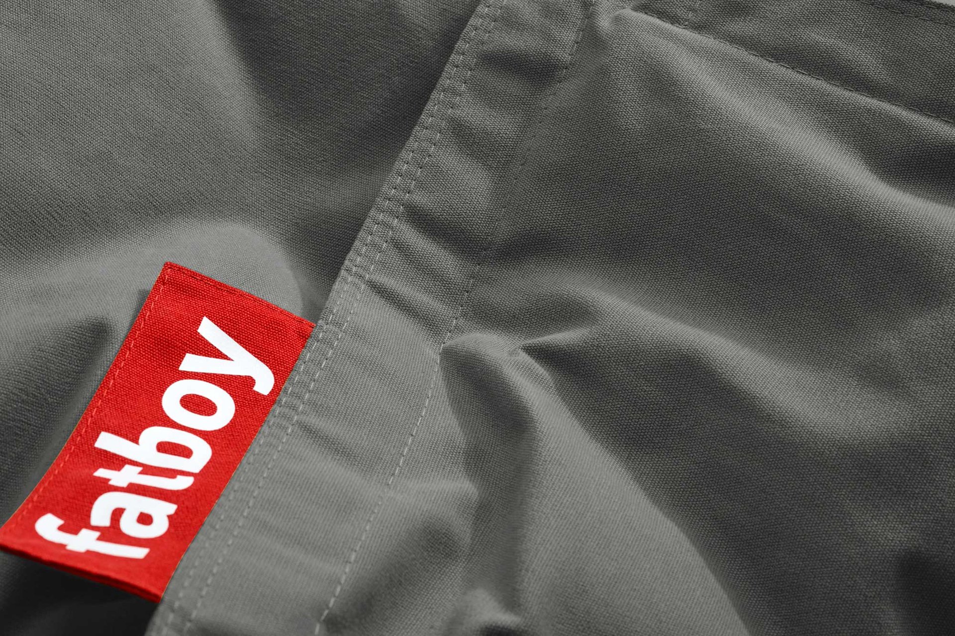 9149157 Fatboy The Original Canvas Recycled Charcoal Grey Closeup 02 107233