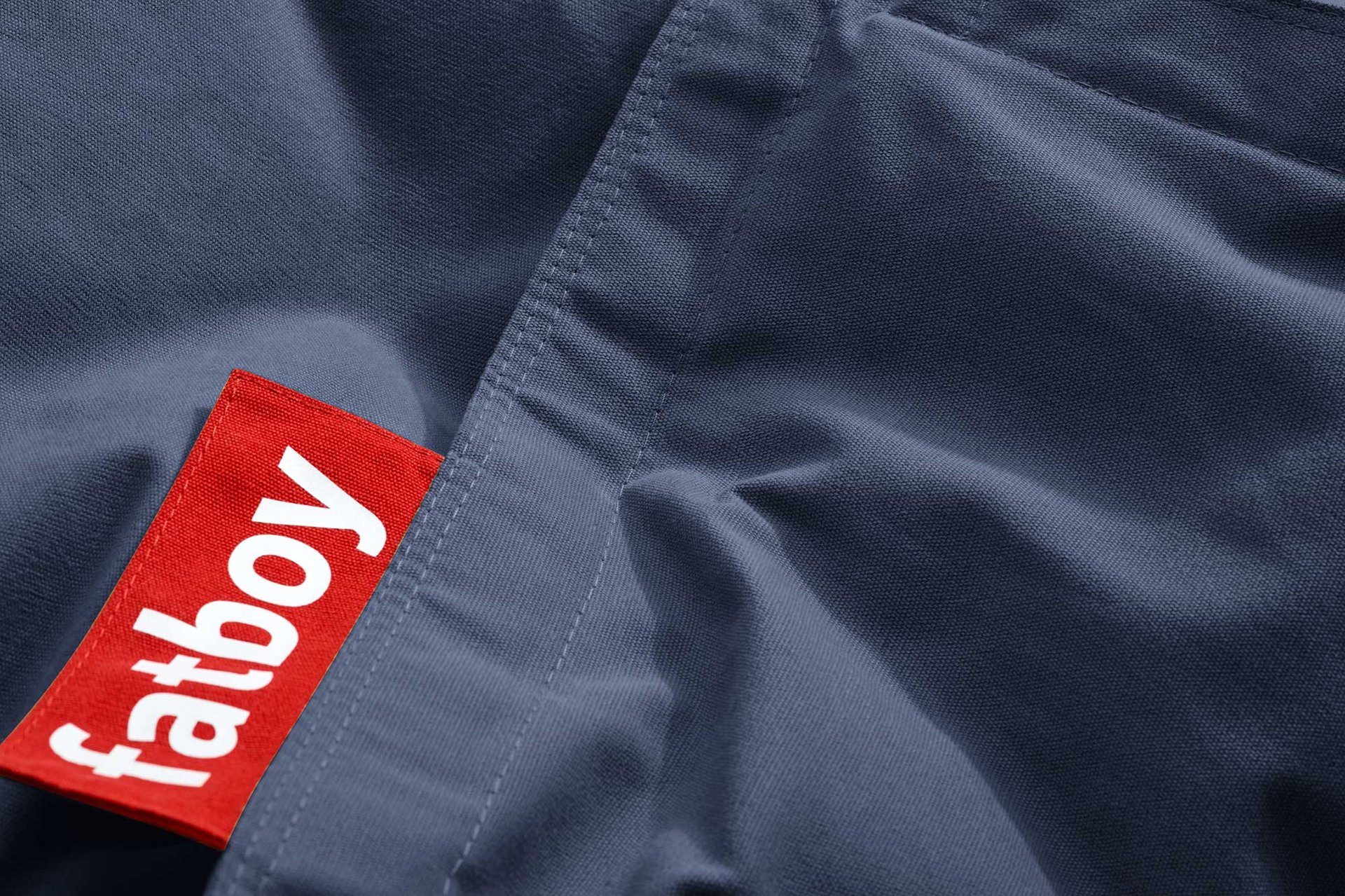 9149158 Fatboy The Original Canvas Recycled Crown Blue Closeup 02 107234