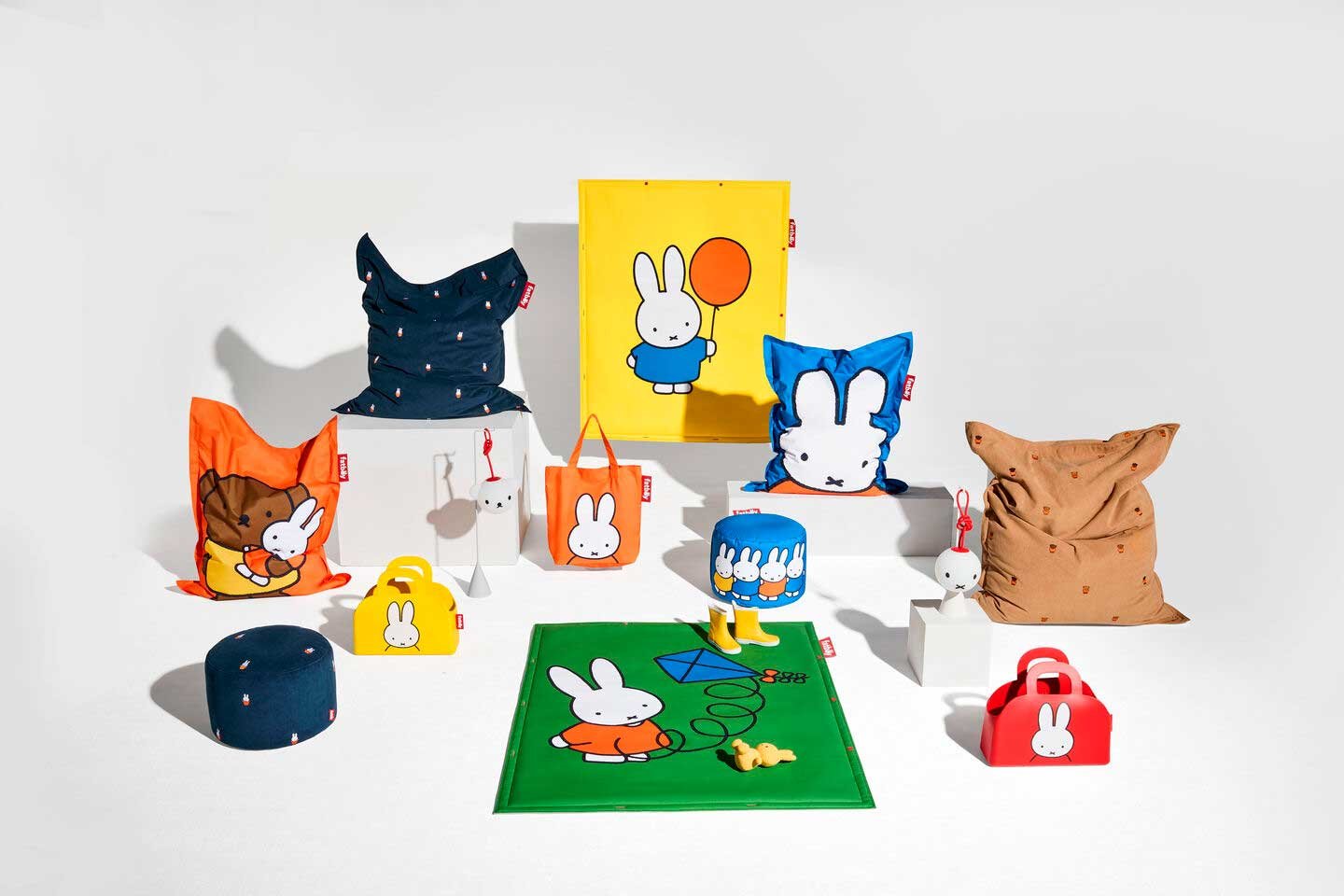 9149210 FATBOY POINT CORD X MIFFY RECYCLED PUFF DYB BLÅ 4
