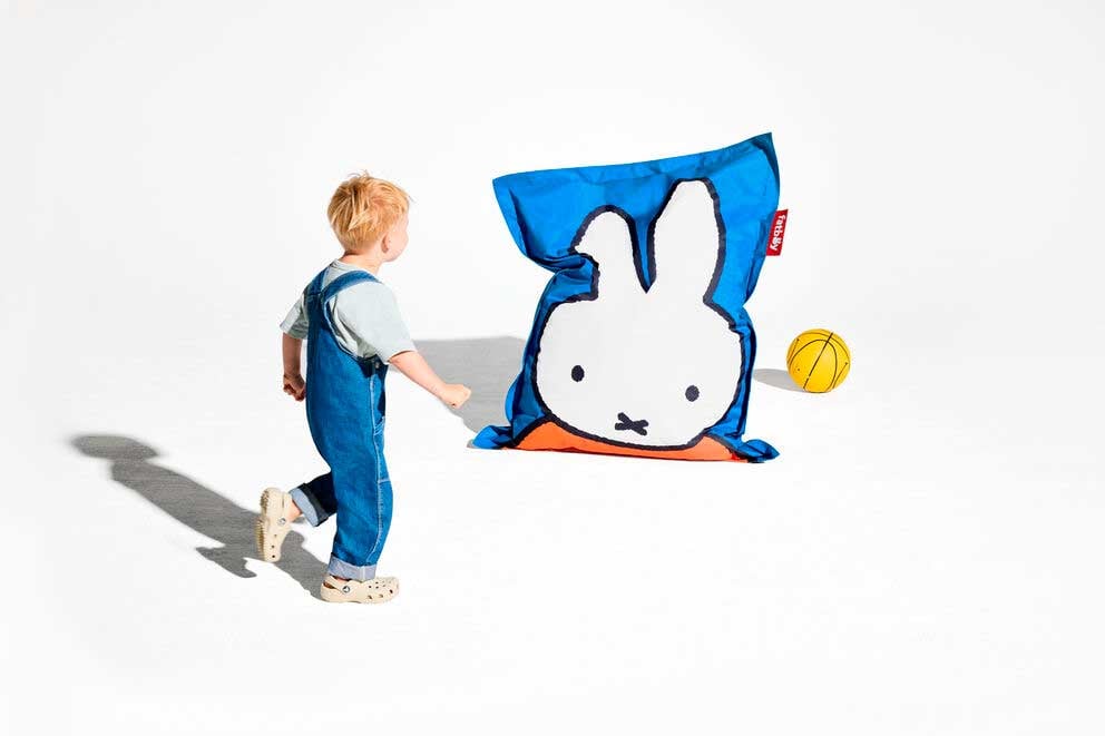 9149205 FATBOY JUNIOR X MIFFY SÆKKESTOL BLÅ INDOOR 2