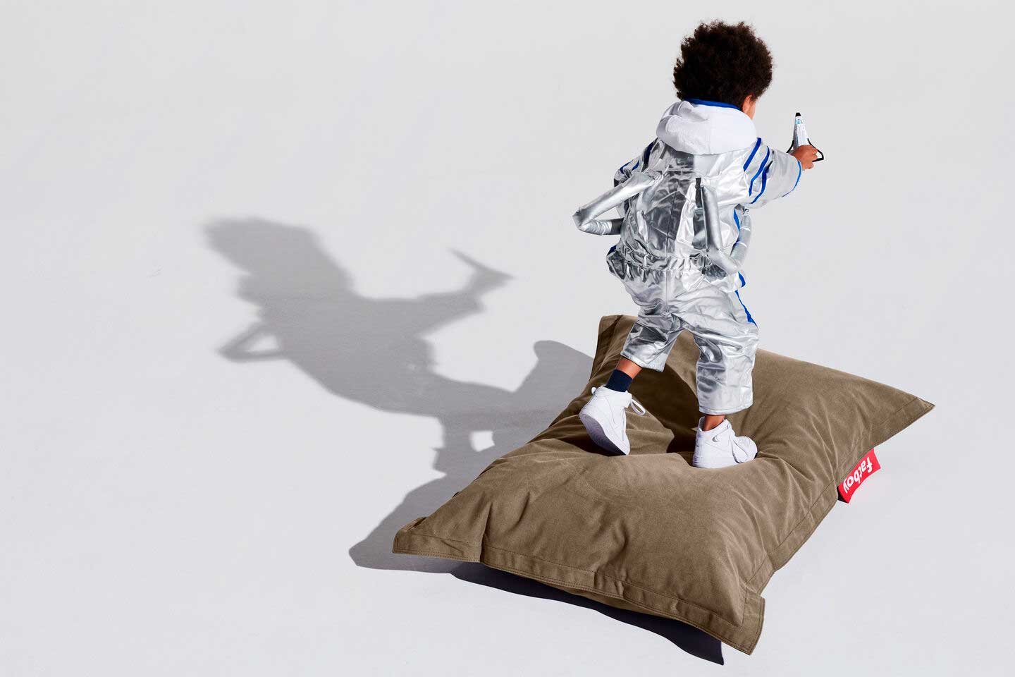 9149162 FATBOY JUNIOR CANVAS RECYCLED BØRNESÆKKESTOL TAUPE GRÅ 5