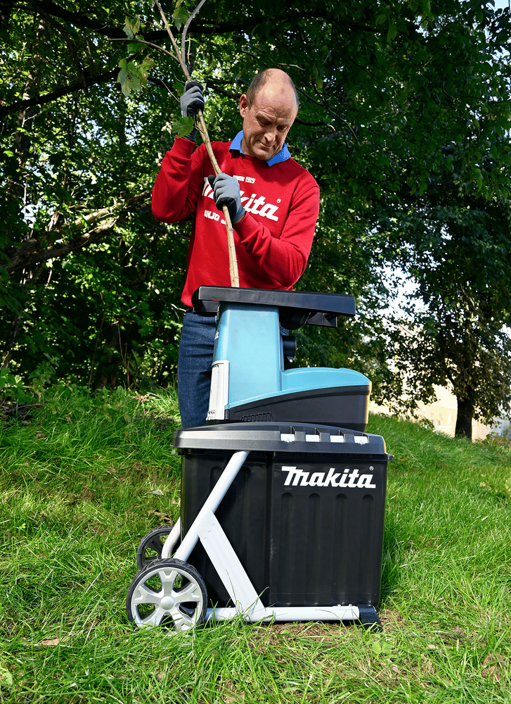 1638189 MAKITA KOMPOSTKVÆRN 3