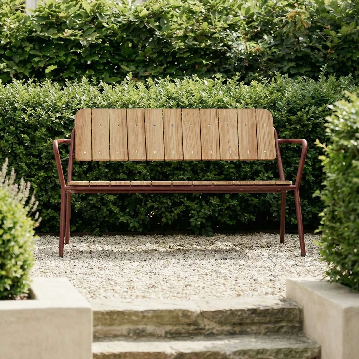 Variant 8603263 Kirra Patio Bench Chestnut Img 05 Lifestyle 1200X1200