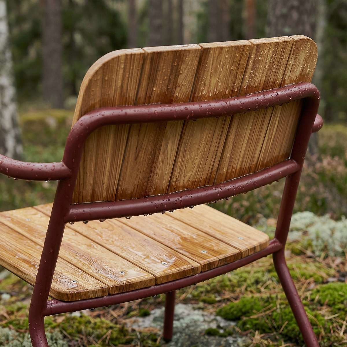 Variant 8603253 Kirra Lounge Patio Chair Chestnut IMG 07 Lifestyle 1200X1200