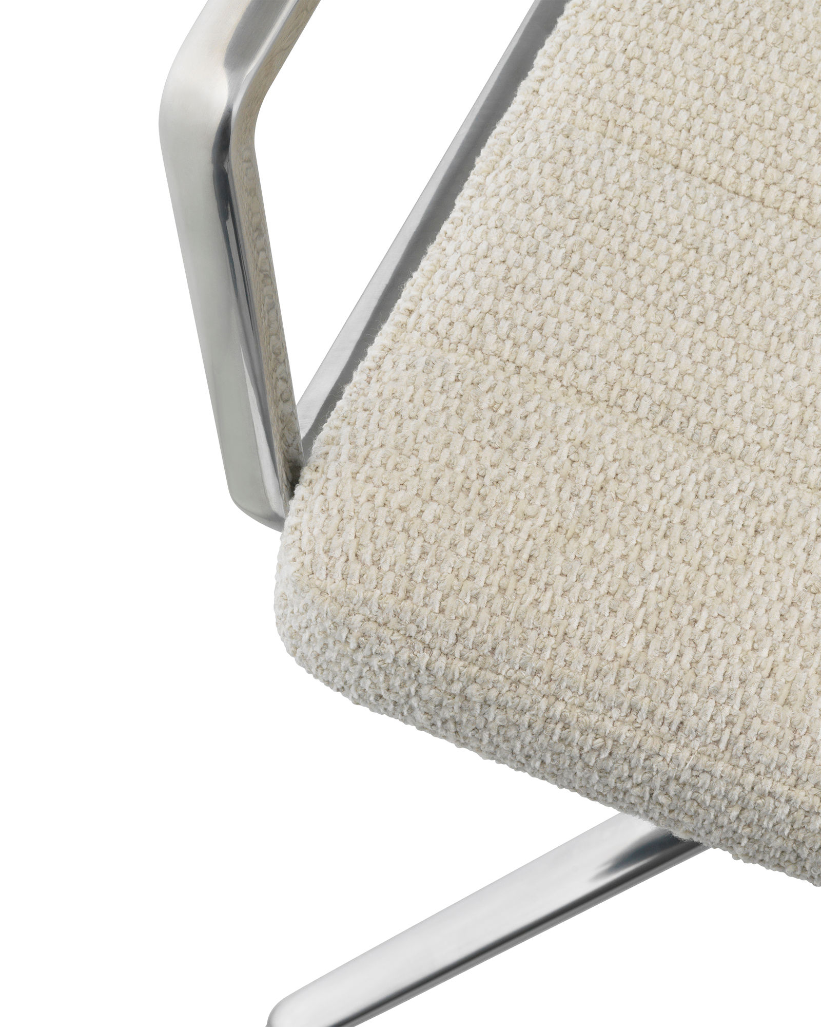 Vipp 453 Swivel Chair Alu Wavy Textile Detail 01 (1)