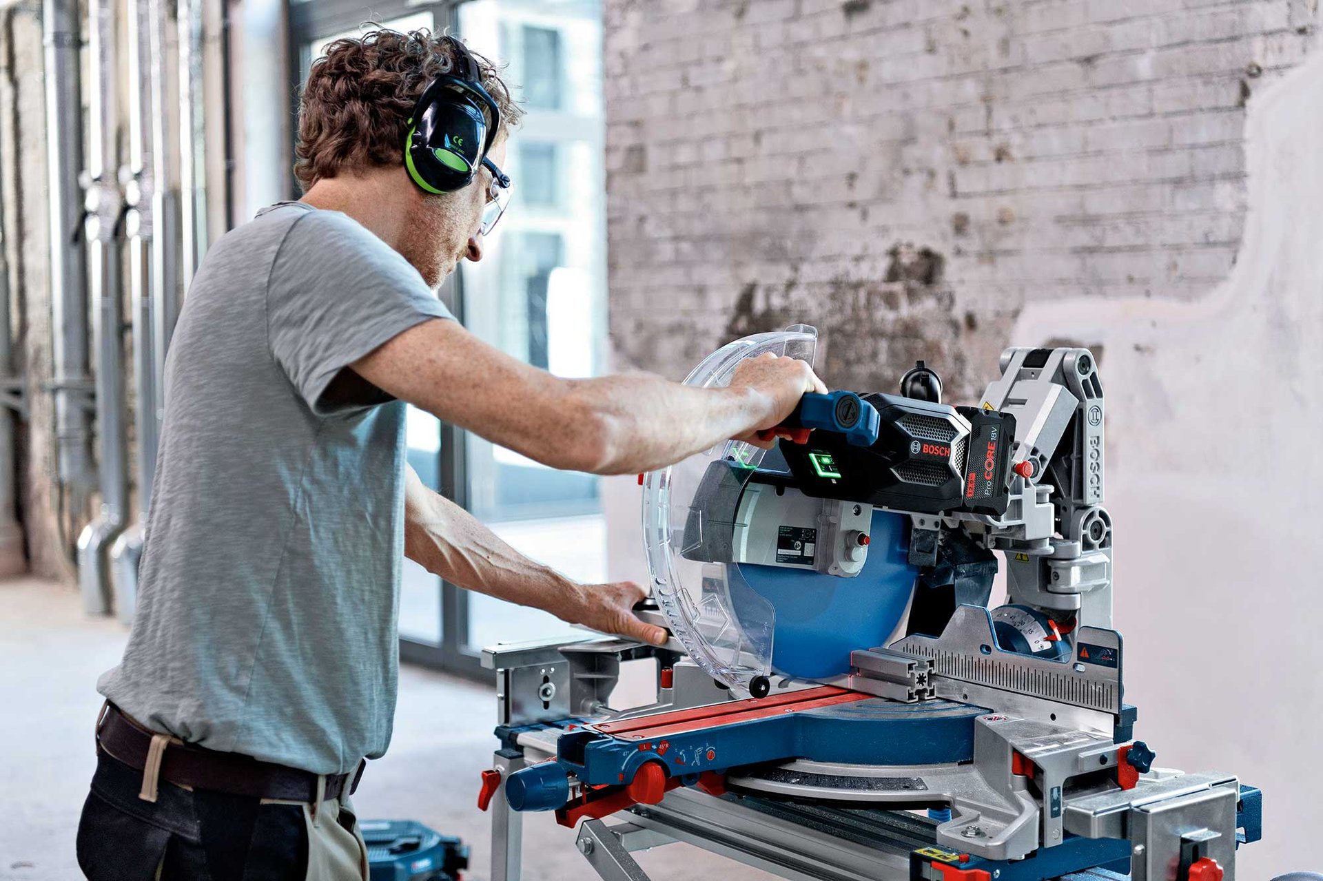 7438475_2.jpg
