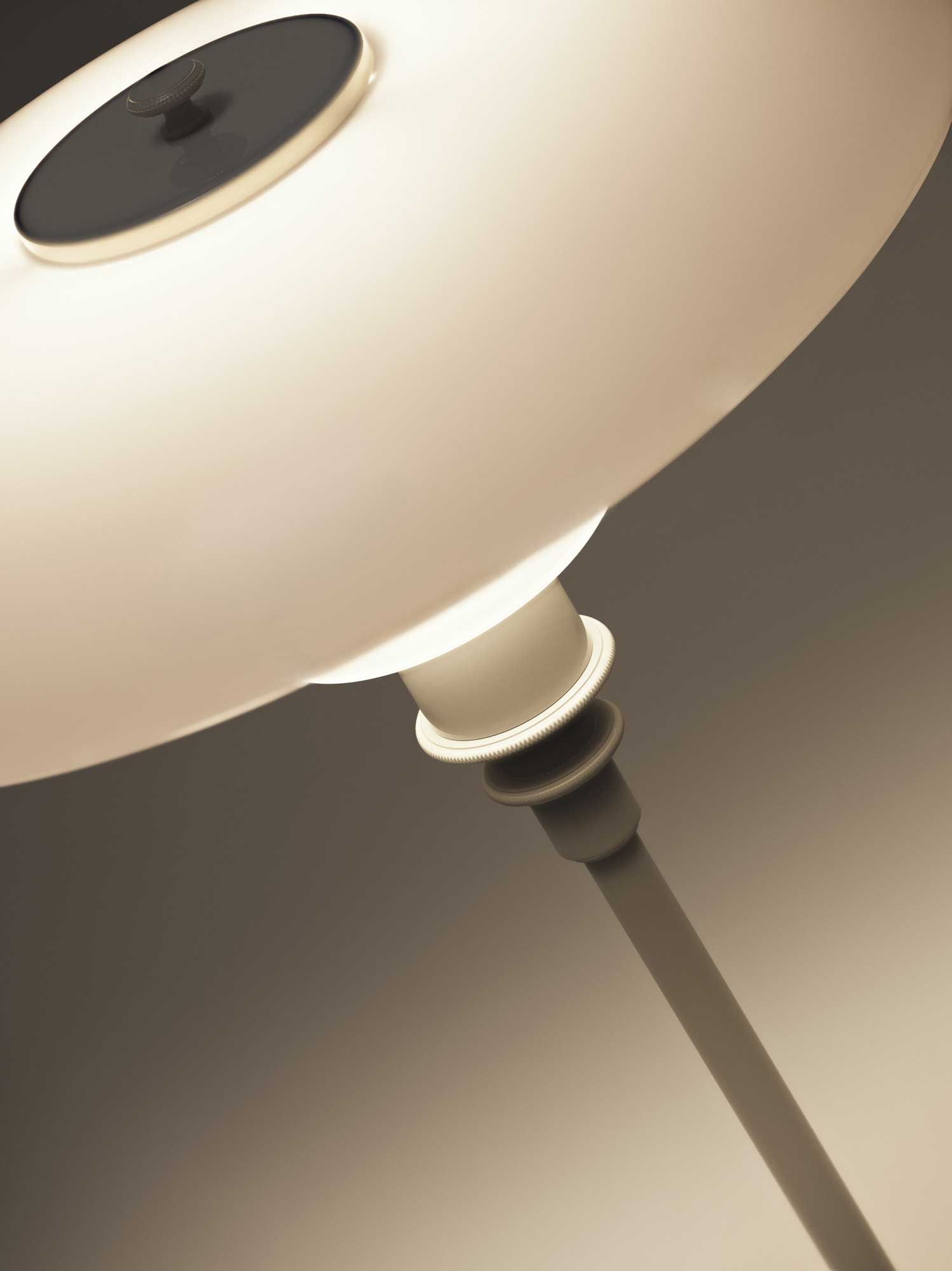 9150200 AW26 PH 3 2 Table Beige Marketing Close Up On 03