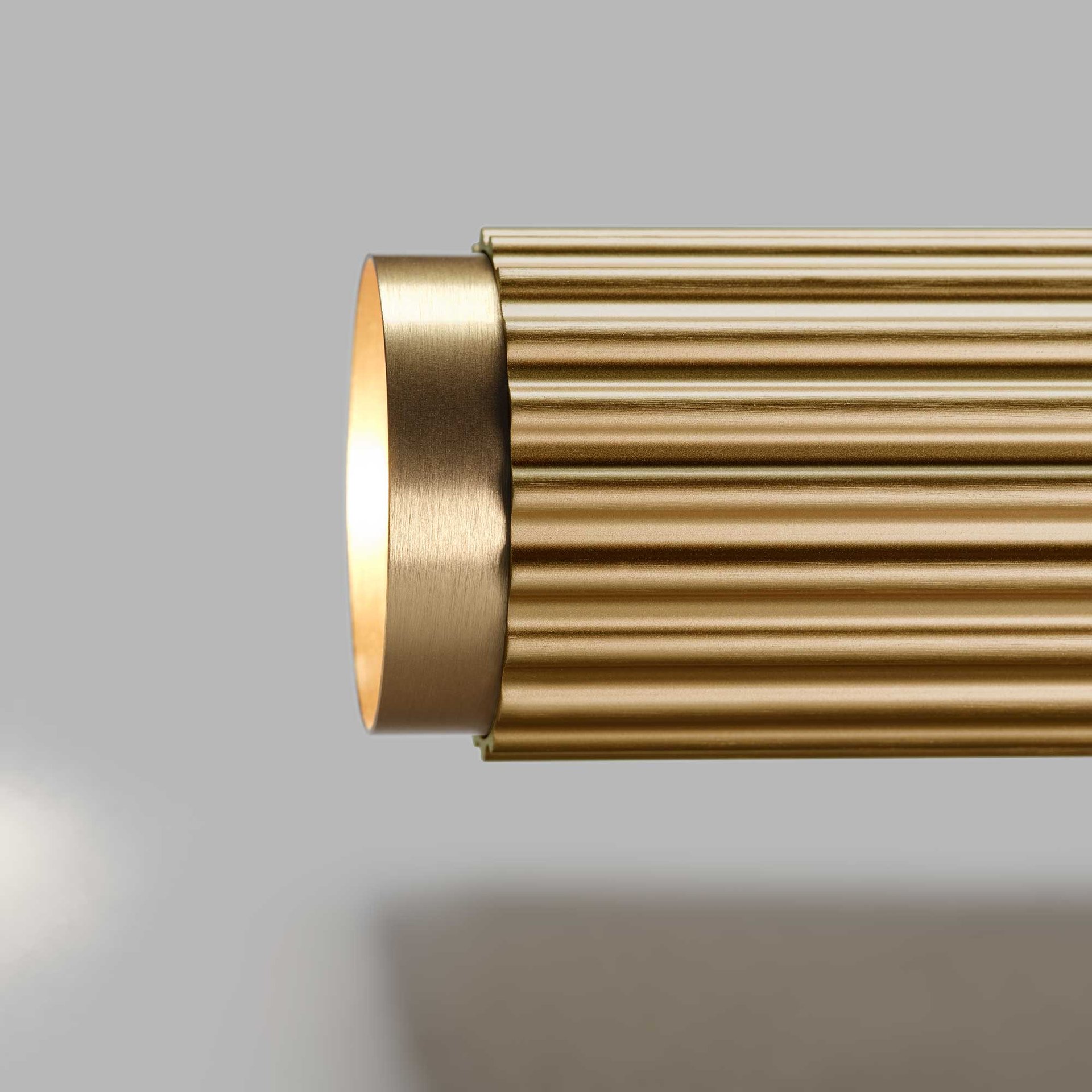 Velvet W1 Brass+Brass 03 Lproduct