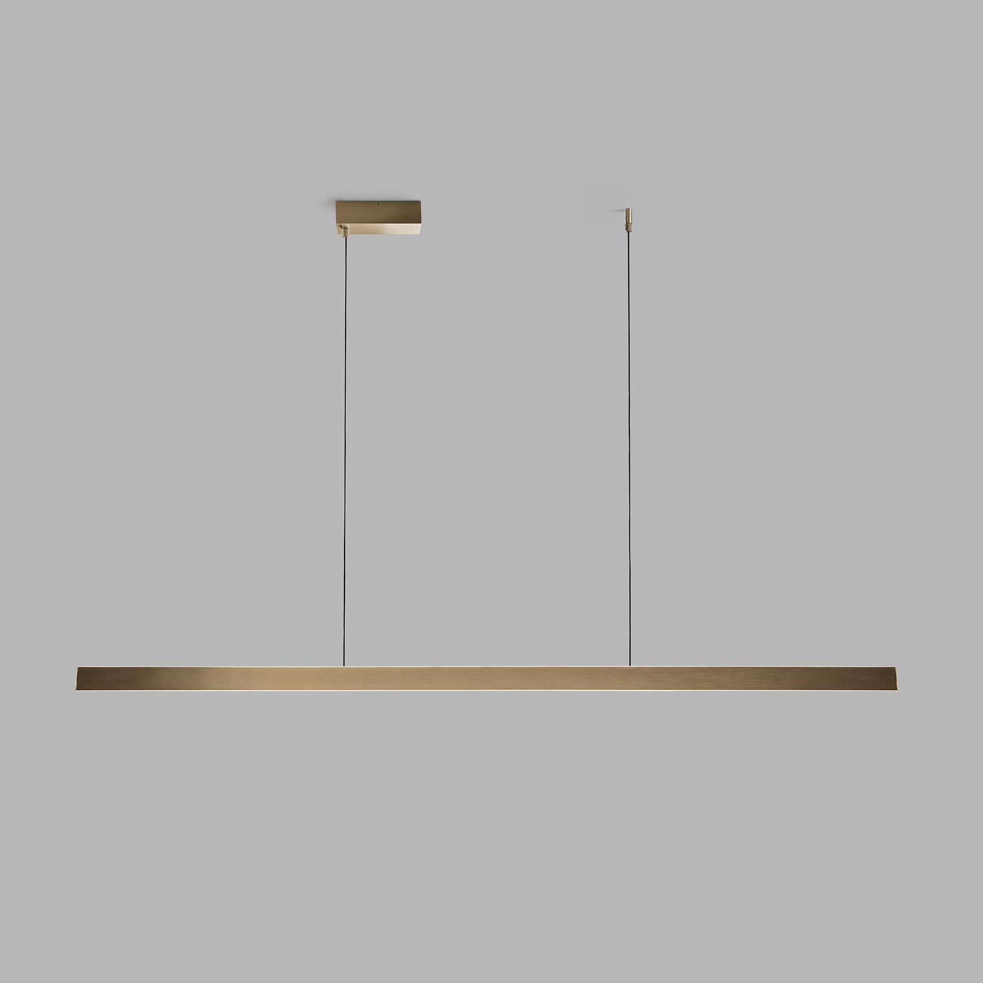 Edge Linear S2000 Brass 2 Lproduct