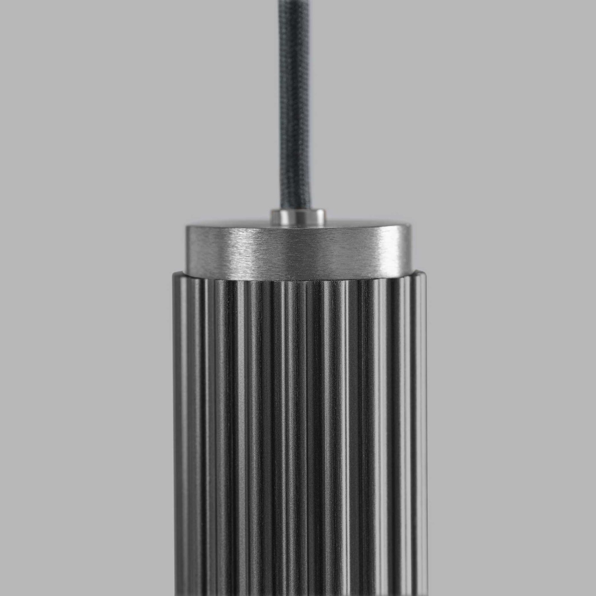 Velvet Pendant S1 S2 40+60Cm Colorsample BLK+TI Lproduct