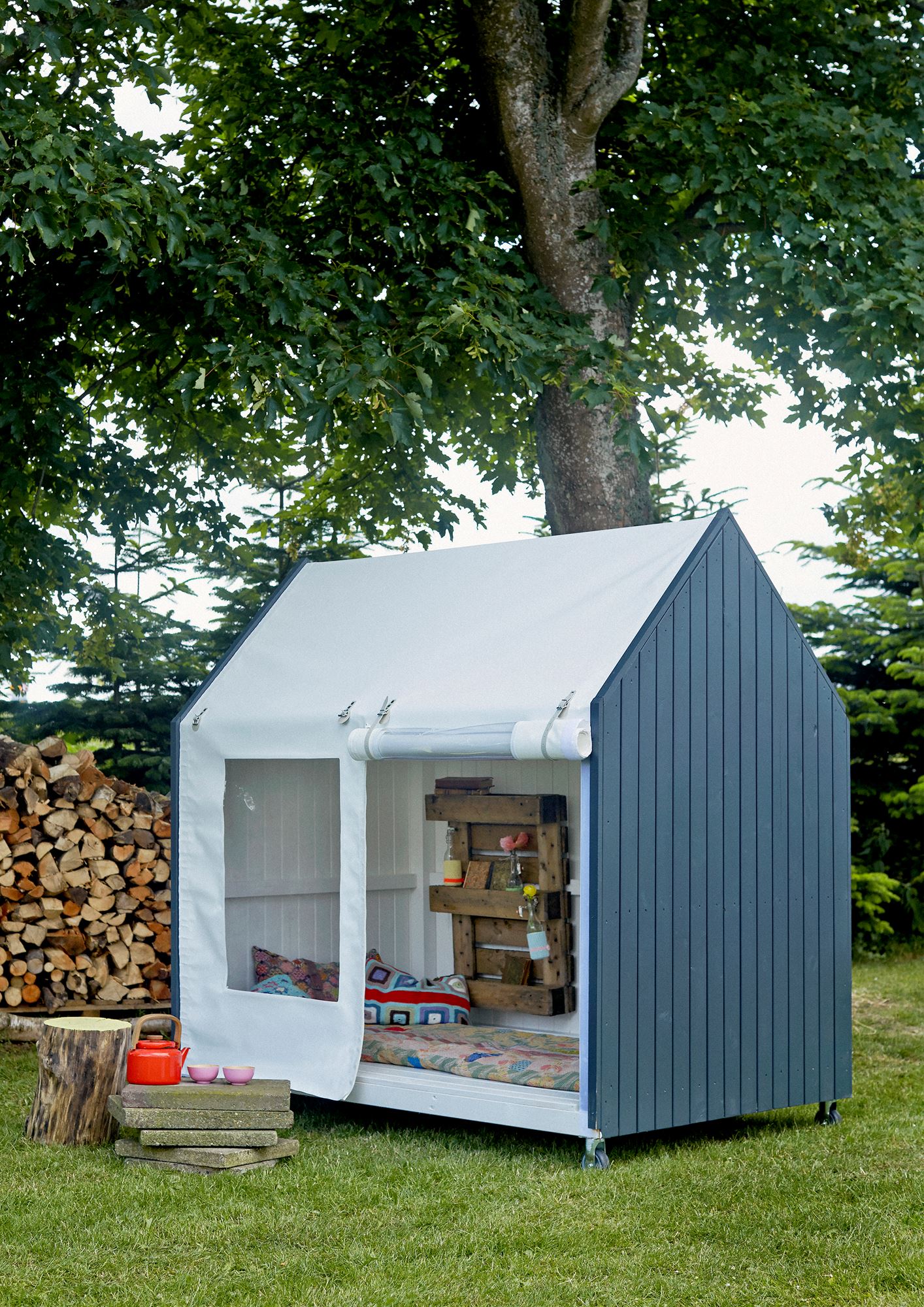 1730158 PLUS MOBIL SHELTER MED HJUL 2