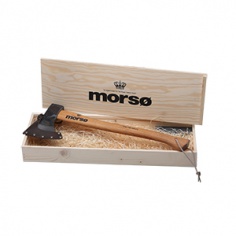1838721 MORSØ ØKSE MED TRÆSKAFT