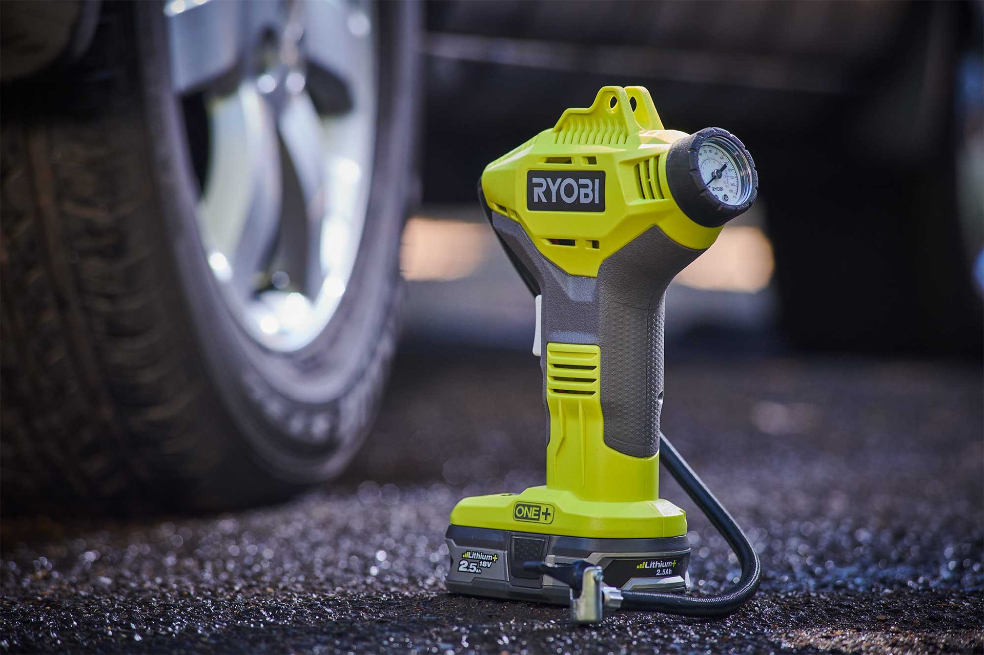 1988167 RYOBI ONE+ KOMPRESSOR1