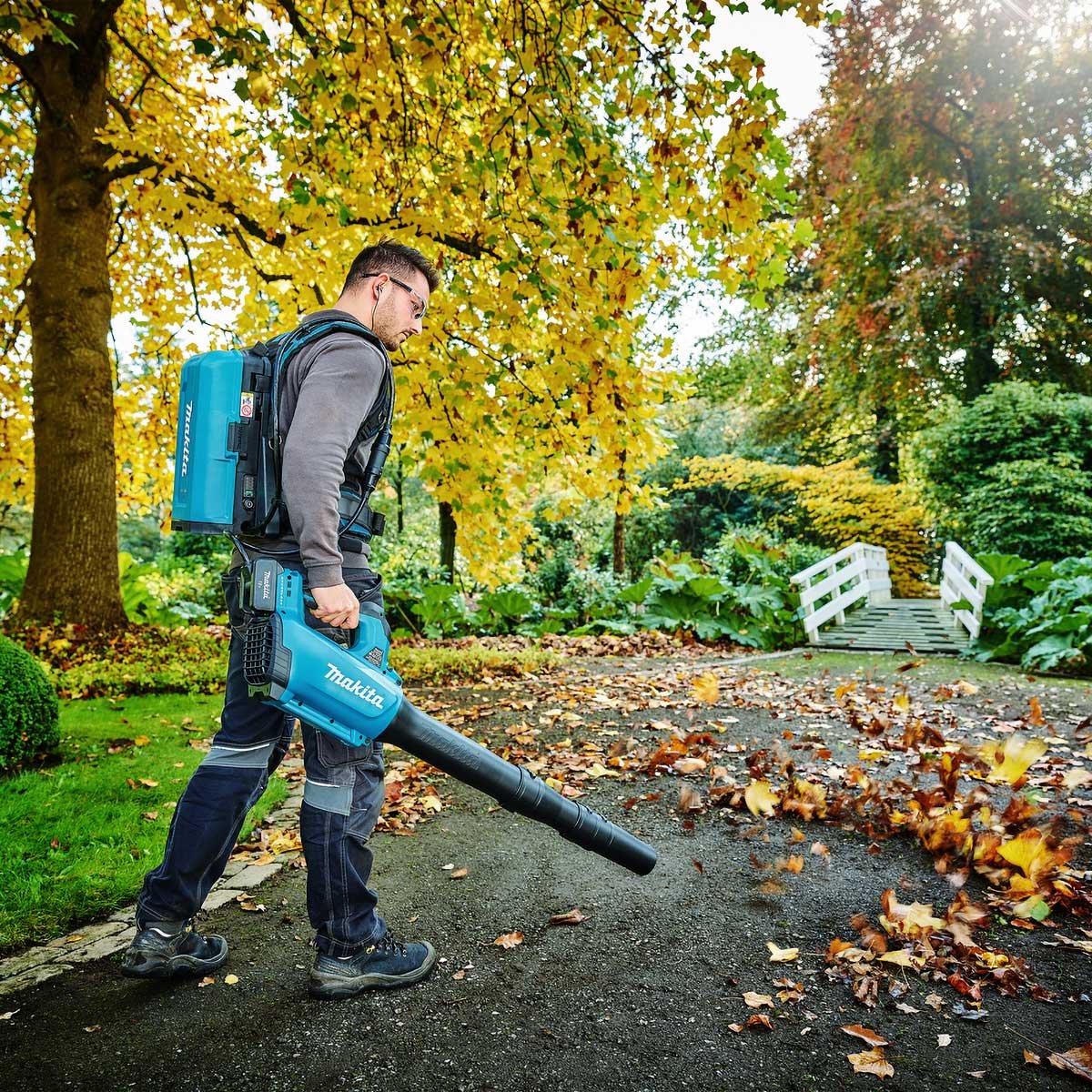 2093136 MAKITA LØVBLÆSER 18V LI ION