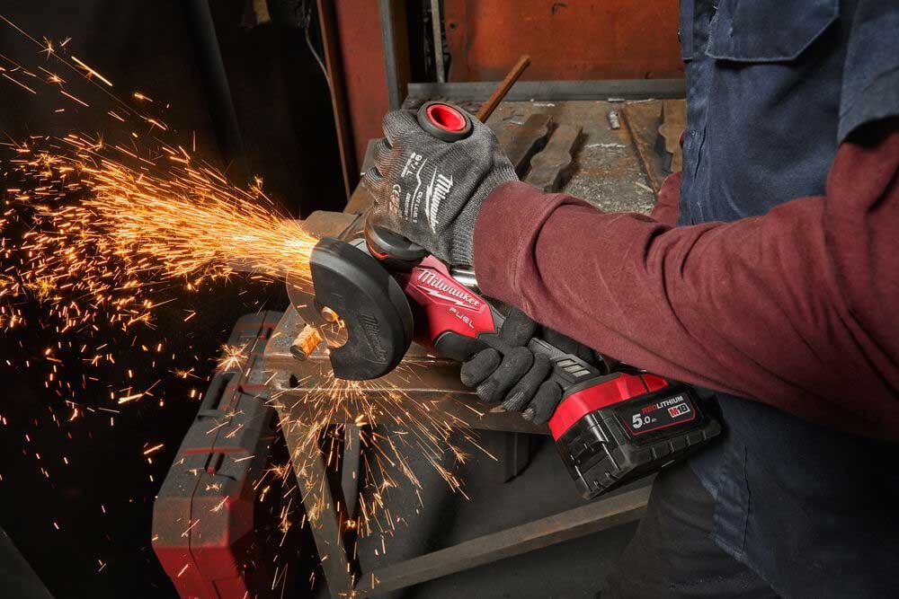 2171653 MILWAUKEE 18V VINKELSLIBER3