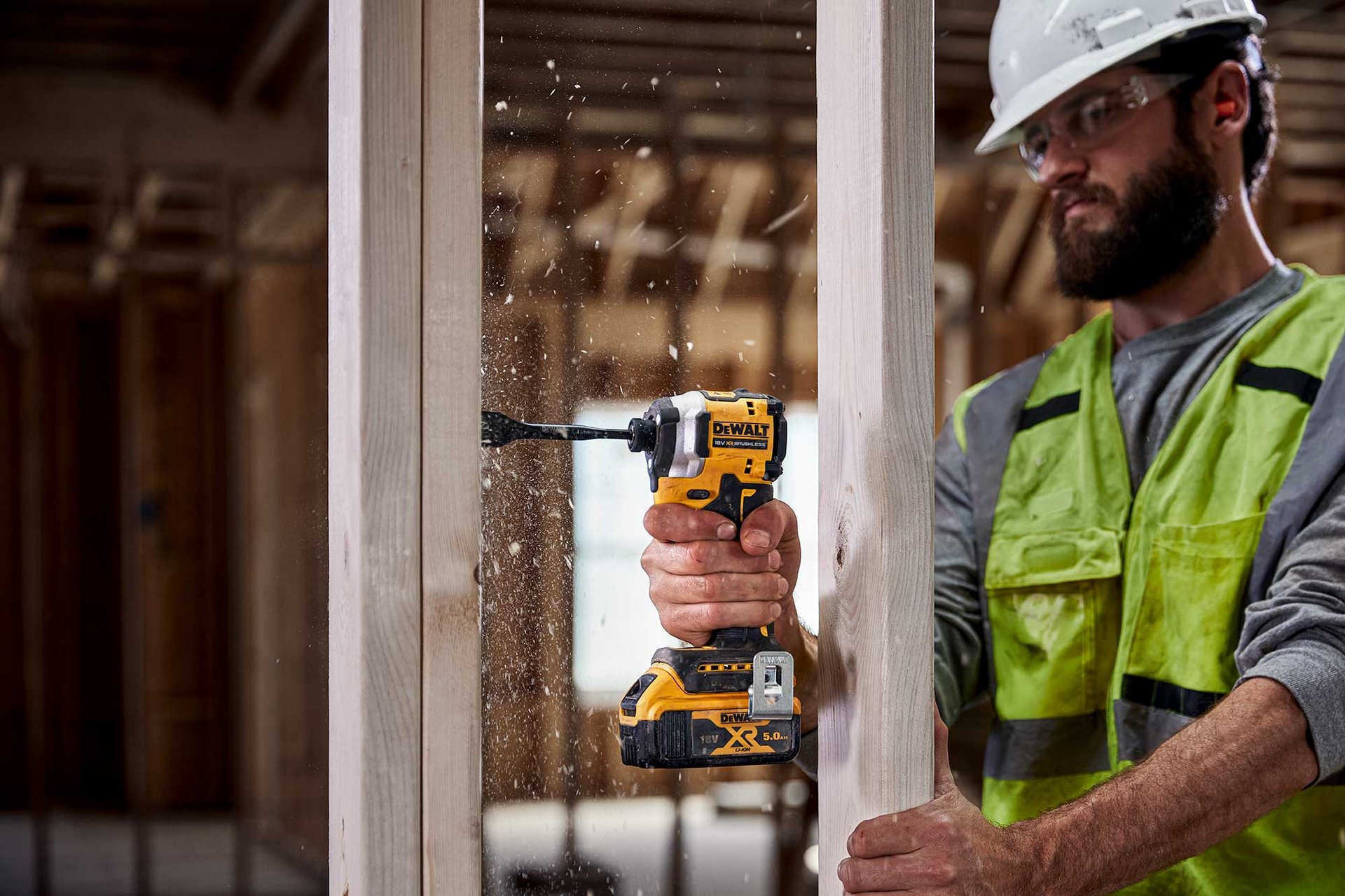 2256867 DEWALT 18V SLAGSKRUETRÆKKER 2
