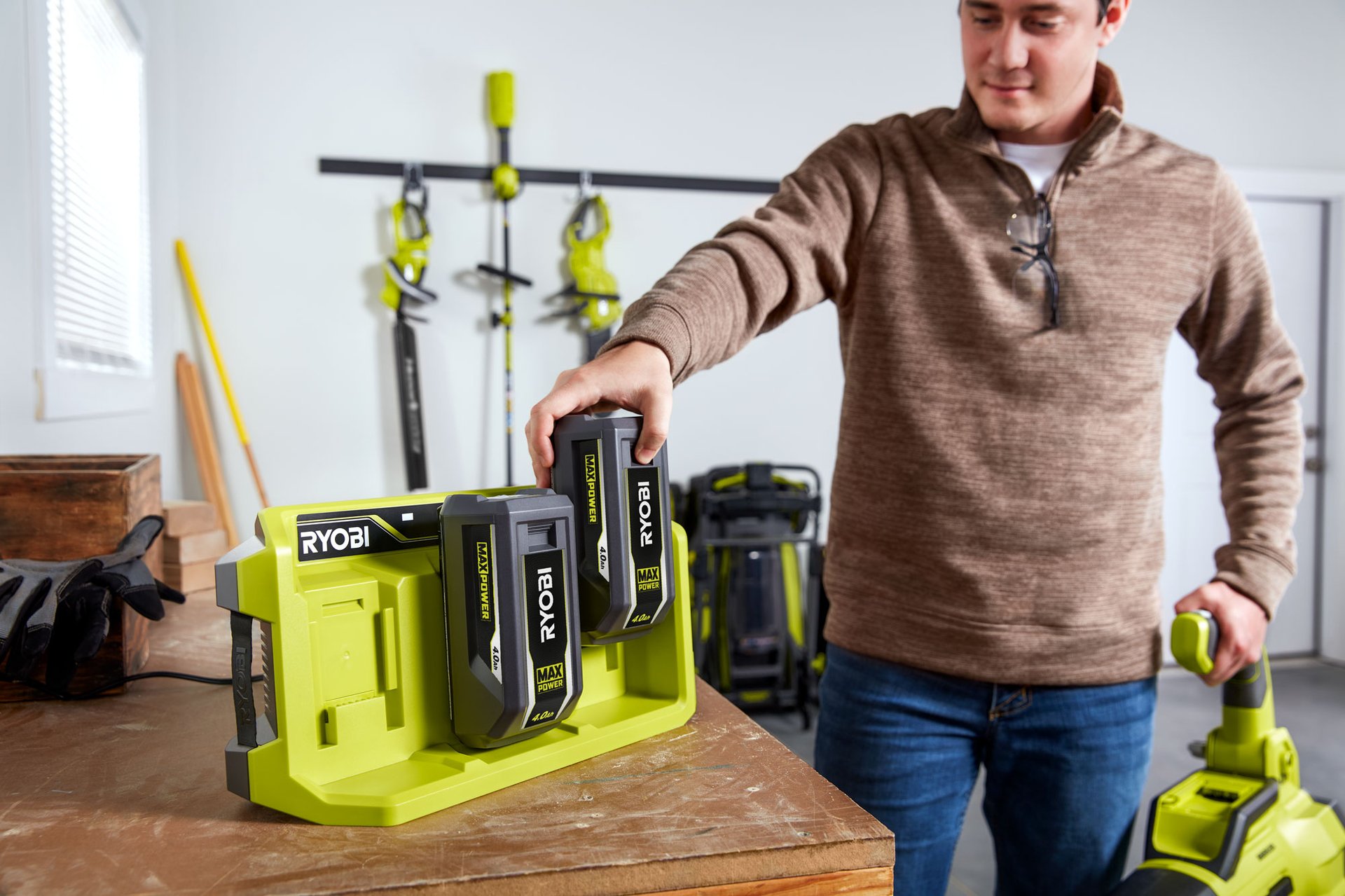 2273910 RYOBI MULTILADER 36V 2