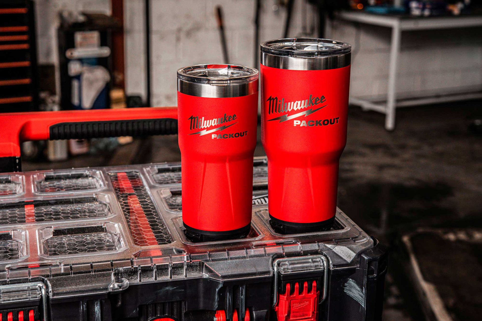 2298335 MILWAUKEE TERMOKOP PACKOUT 2