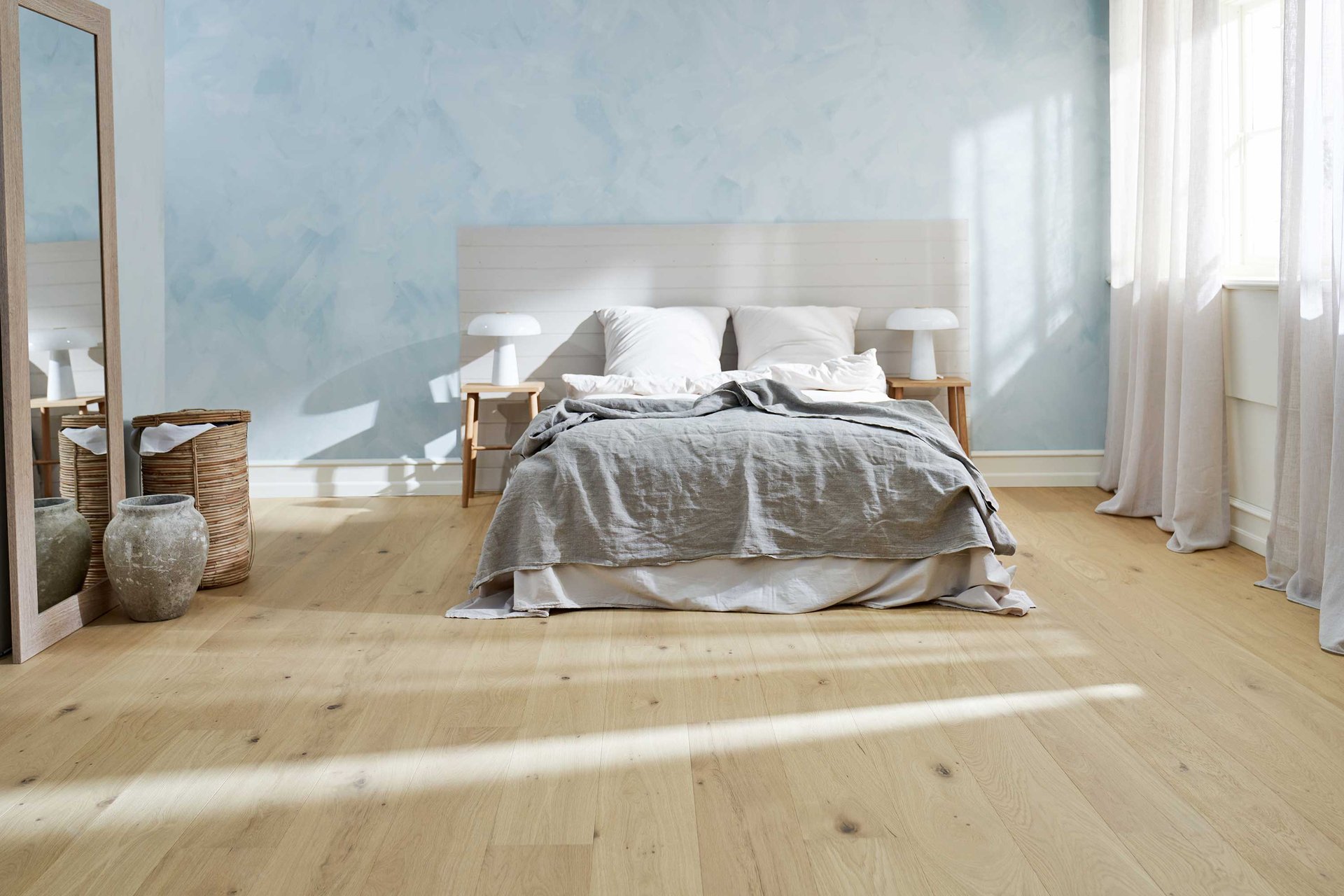2307333 Slotsplank Eg Accent Hvid 01