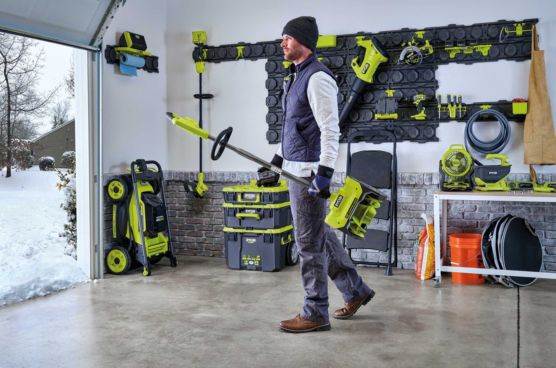 2354510 RYOBI SNESLYNGE 18V 4