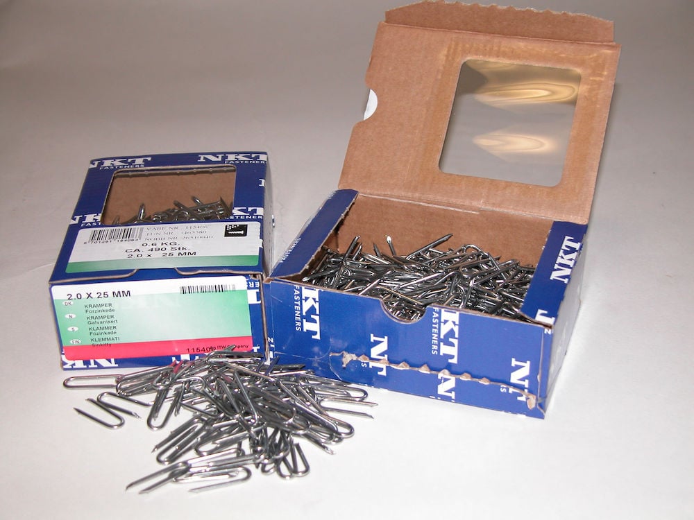 3388352 #114225 STAPLES IMG APL 01