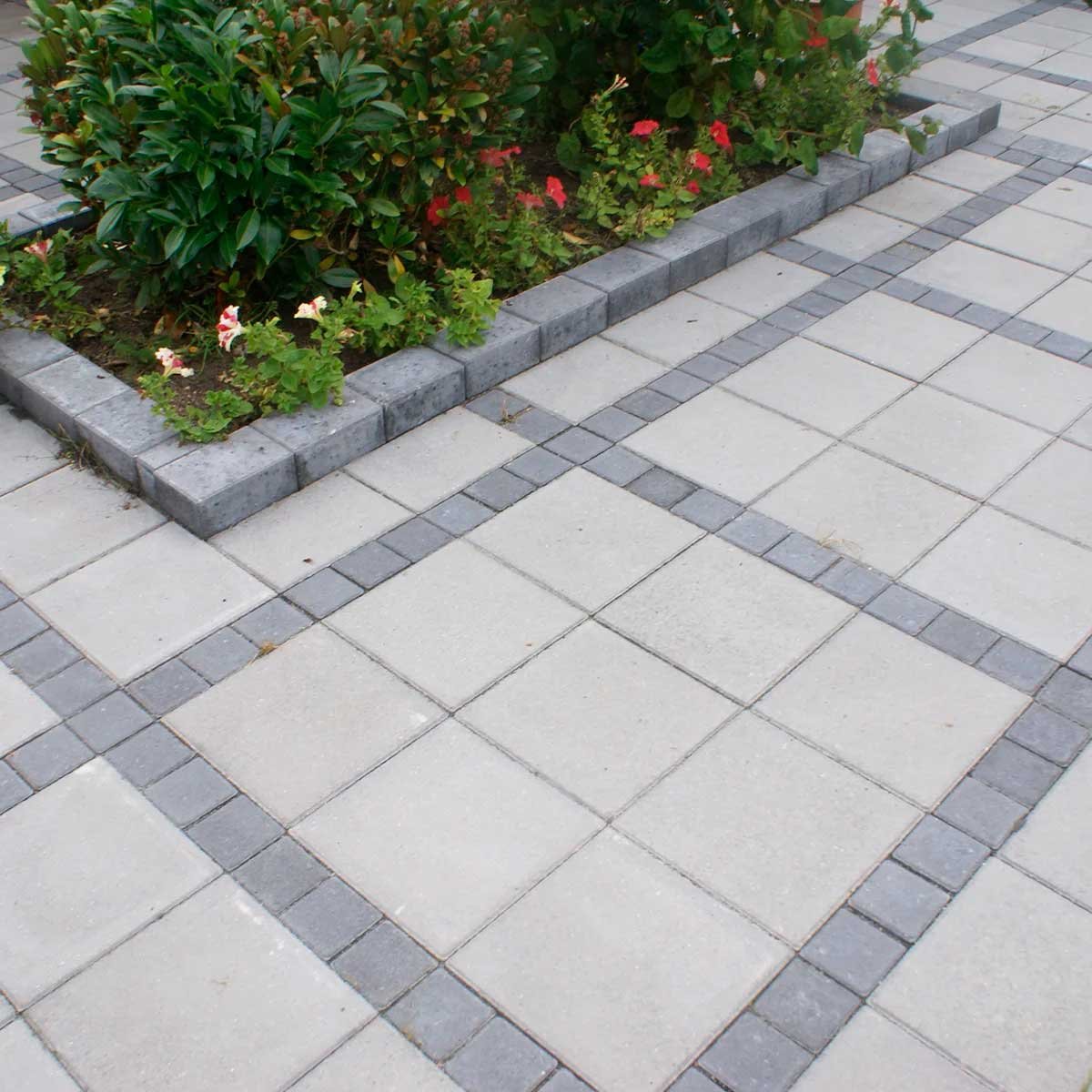 4673364 IBF BETONFLISE GRÅ 25X25X5CM