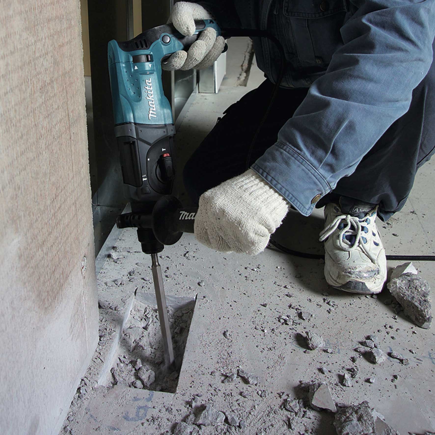 5326851 MAKITA BORE MEJSELHAMMER 2