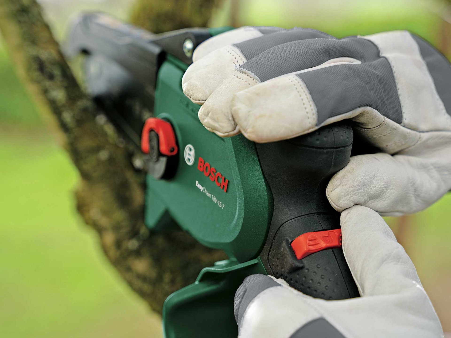 7442827 BOSCH 18V KÆDESAV EASY 150MM1