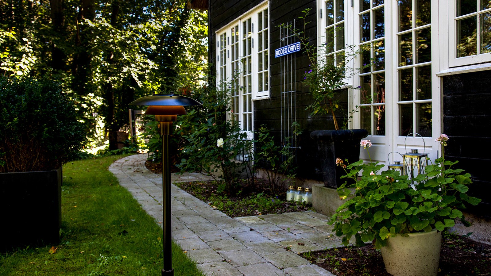 9046787 PH 3 2½ PULLERT SORT UDENDØRS 3