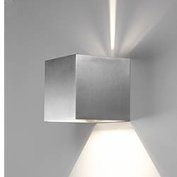 9097405 BOX LED VAEGLAMPE ALU Web