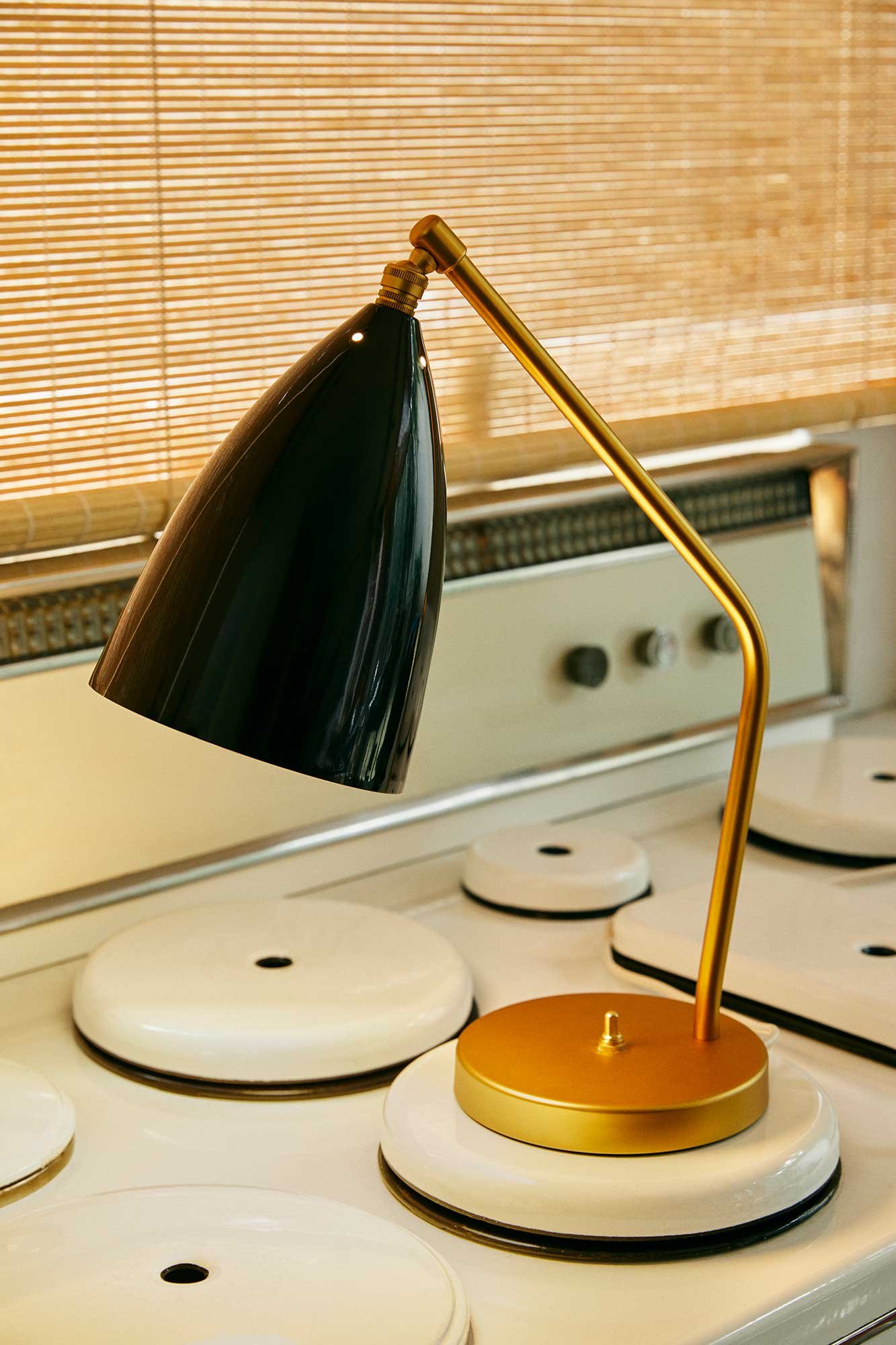9106813 GROSSMAN GRASHOPPER BORDLAMPE 2