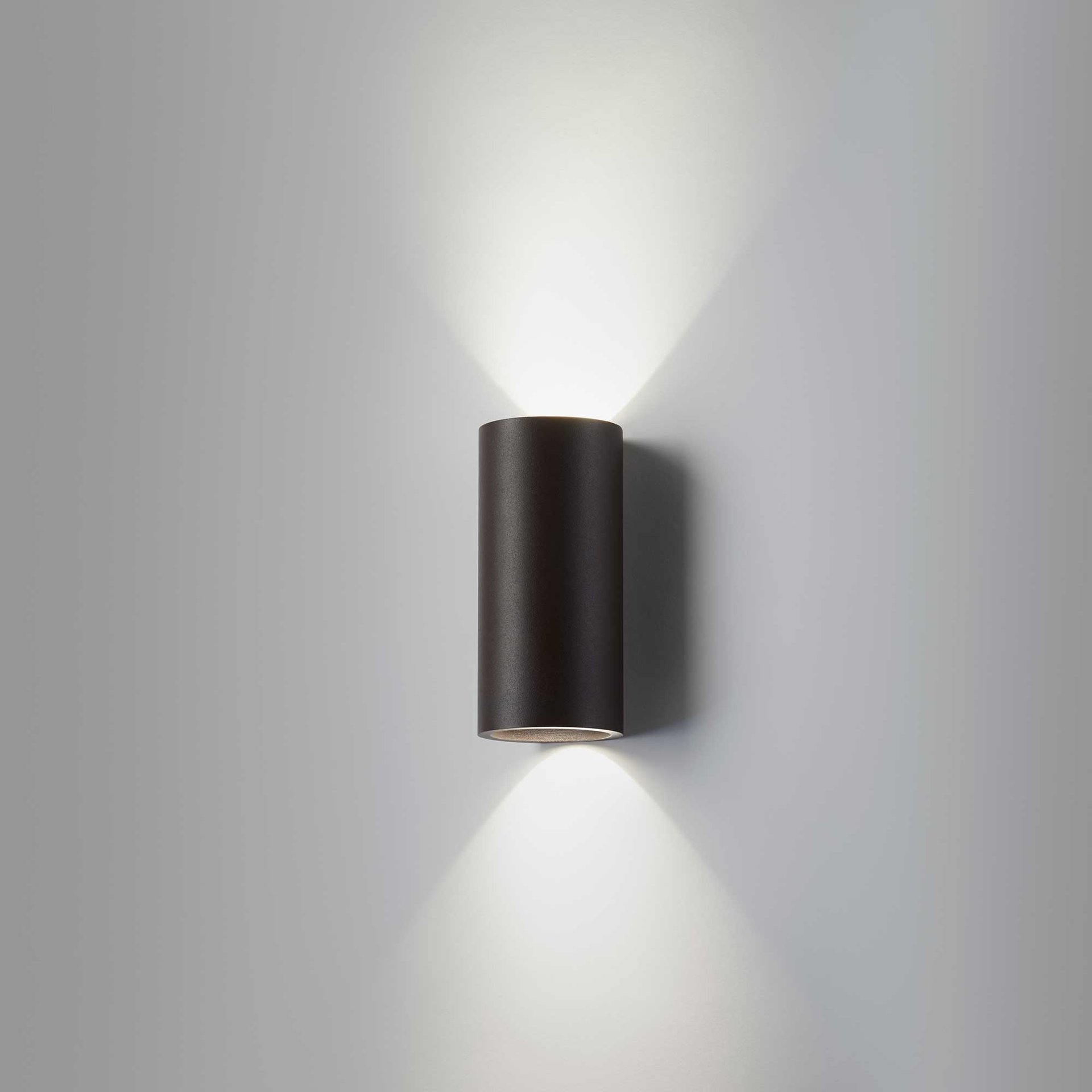 9110535 ZERO W1 LED VÆGLAMPE SORT 2