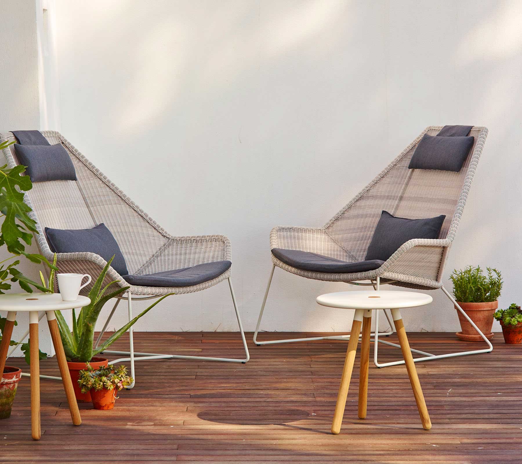 9111428 CANE LINE BREEZE LOUNGESTOL 2