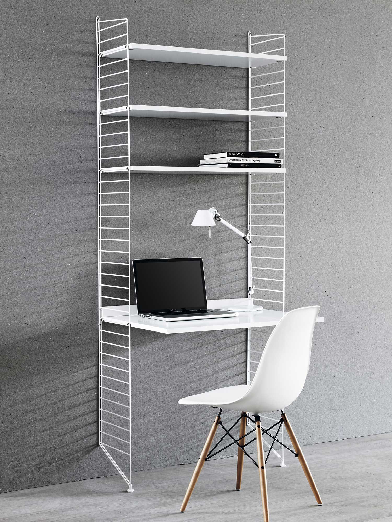 9114976 STRING GULVGAVL 200X30CM HVID STRING HYLDE 78X20CM HVID STRING ARBEJDSPLADE 78X58CM